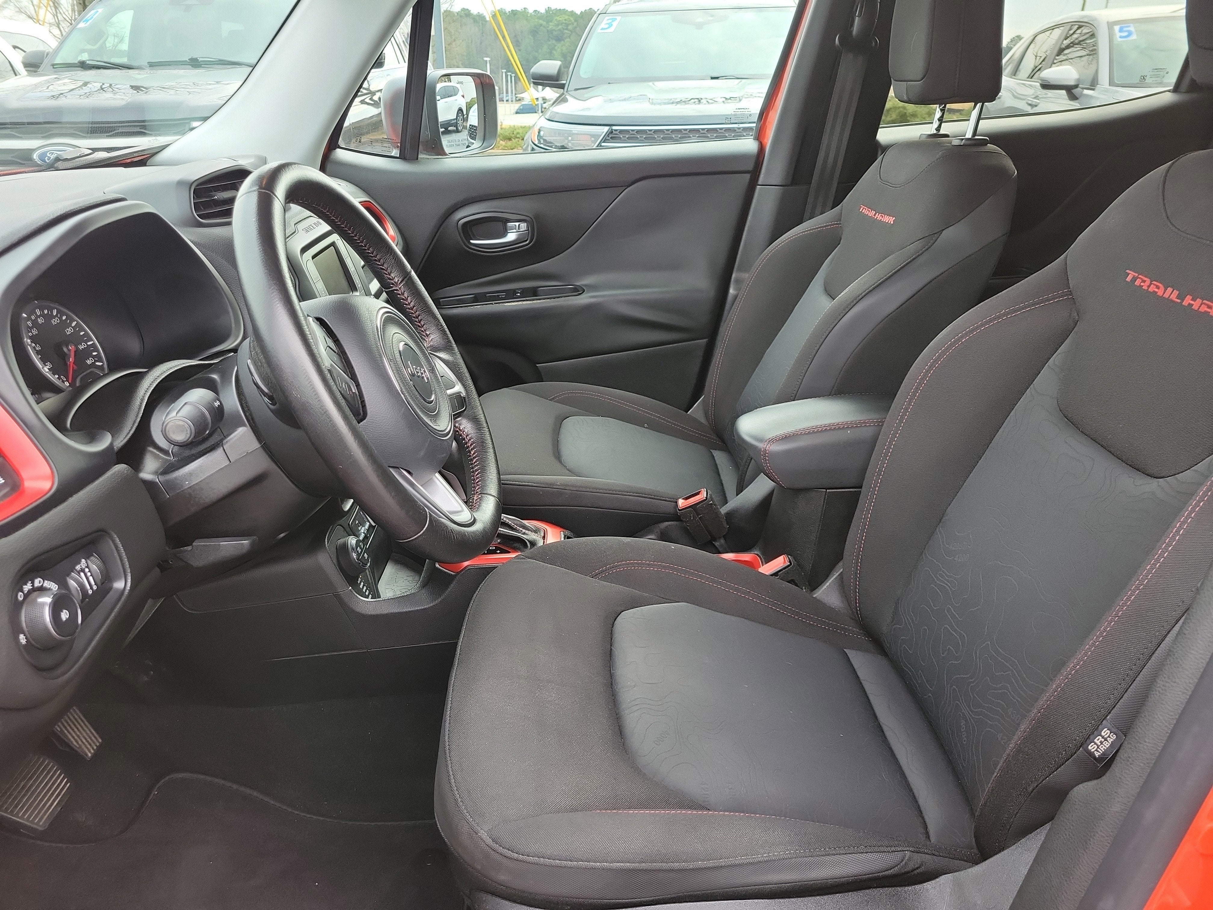 2015 Jeep Renegade Trailhawk