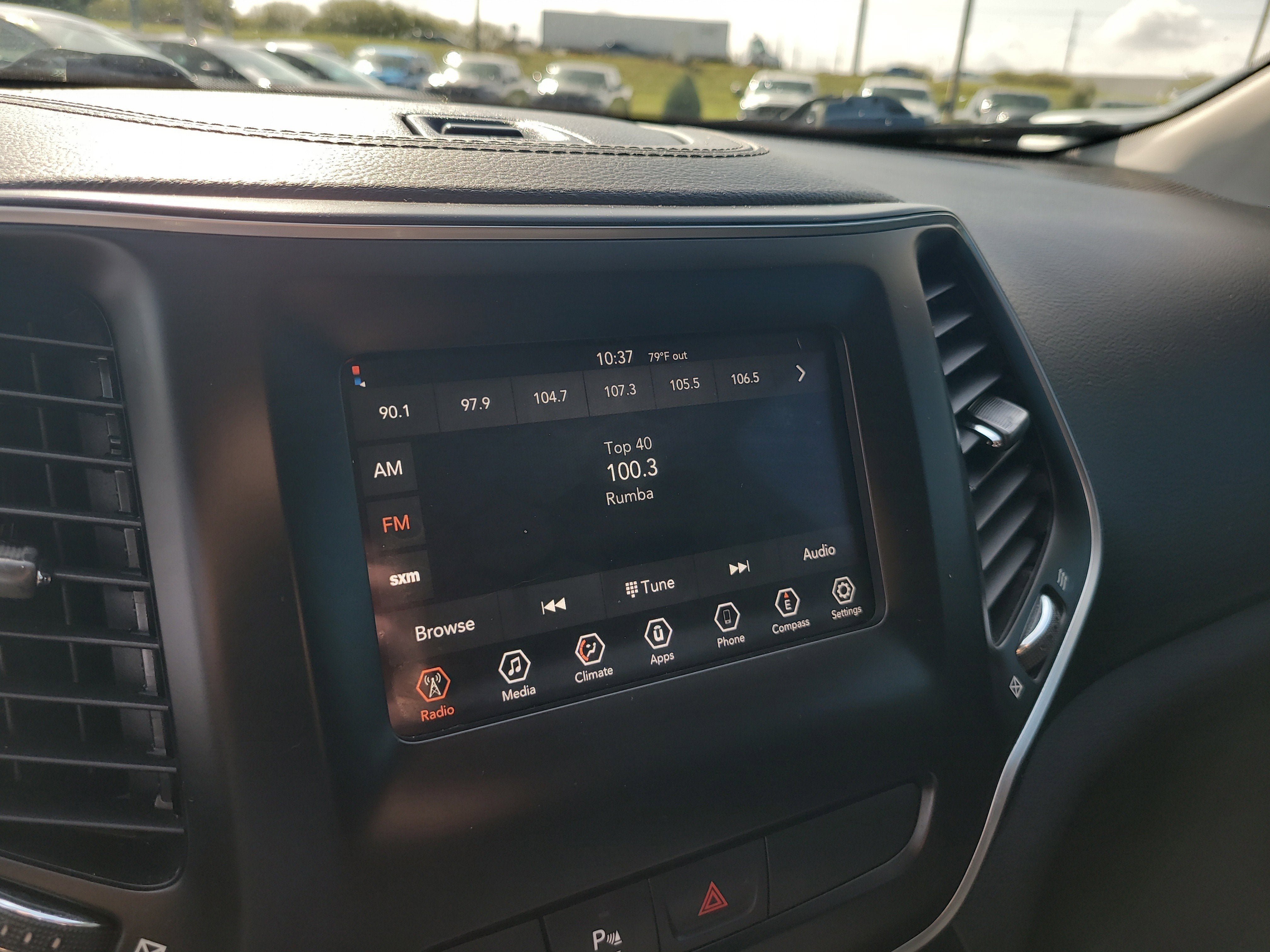 2020 Jeep Cherokee Altitude