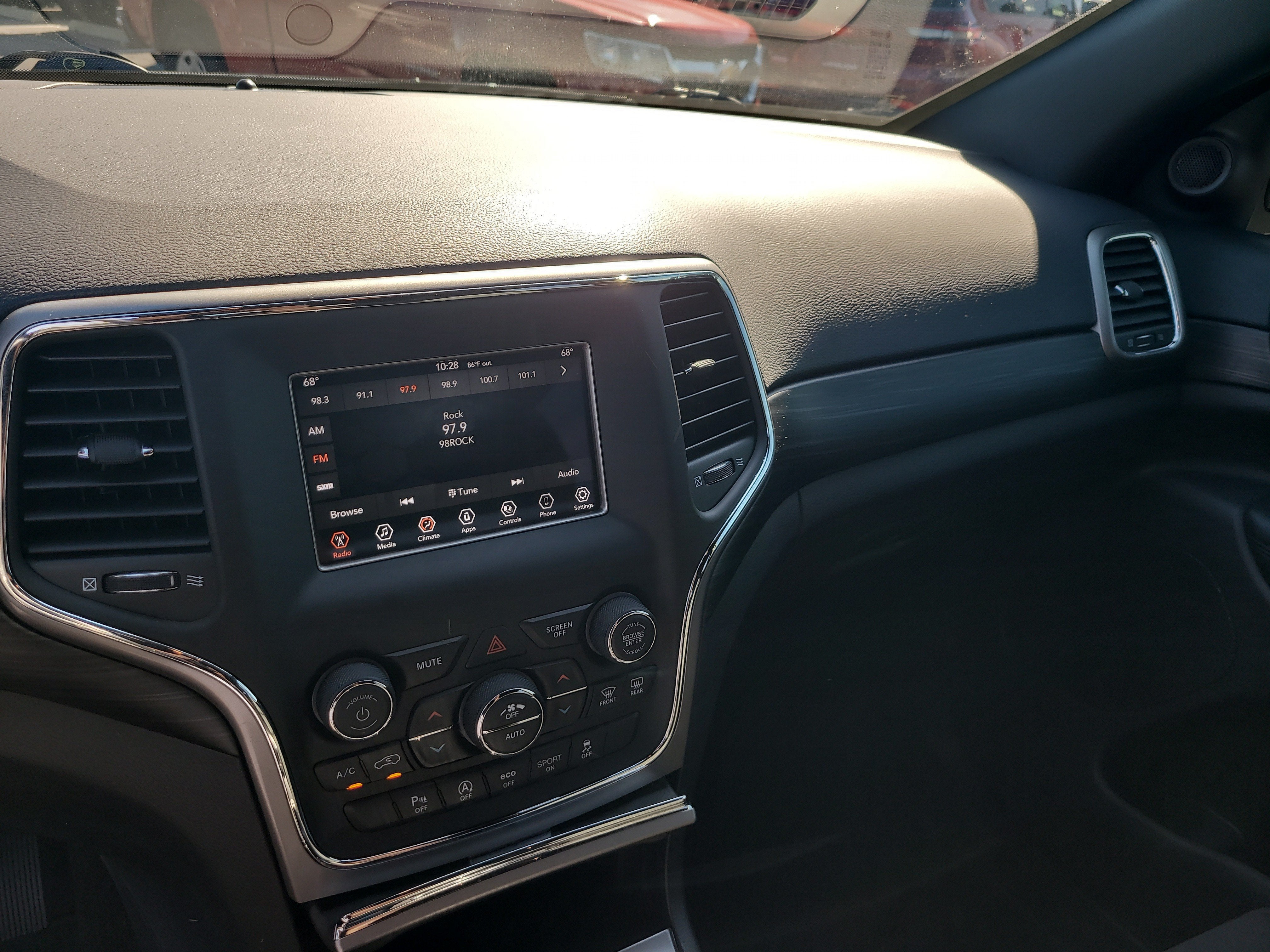 2021 Jeep Grand Cherokee Laredo E