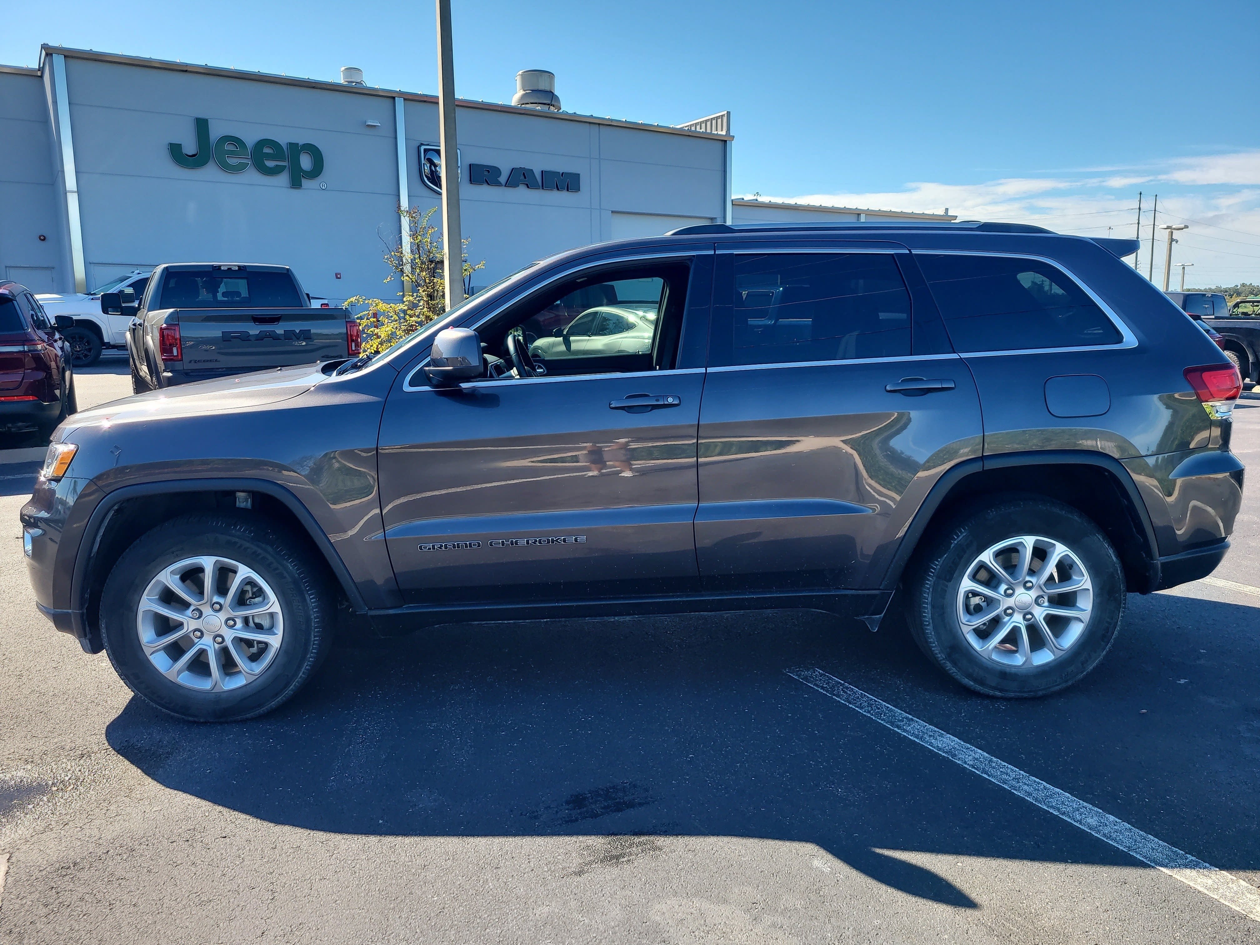 2021 Jeep Grand Cherokee Laredo E