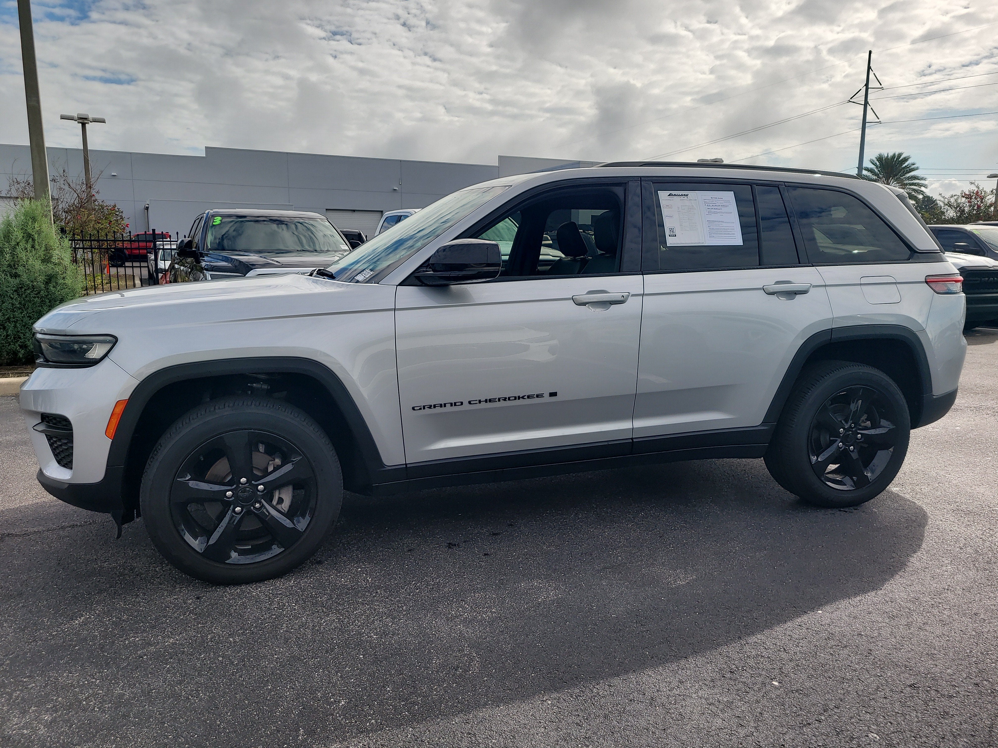 2024 Jeep Grand Cherokee Altitude X