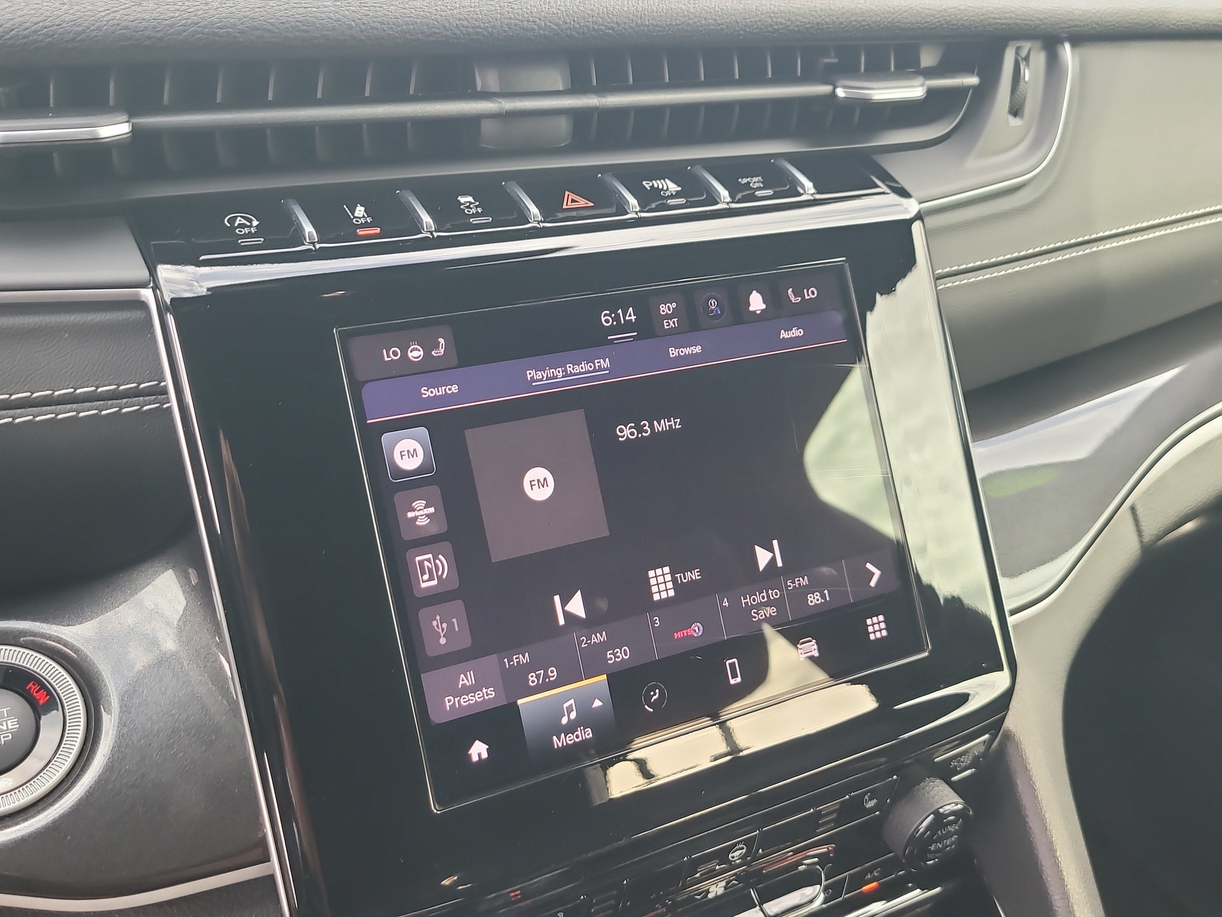 2022 Jeep Grand Cherokee Altitude