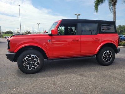 2023 Ford Bronco Outer Banks