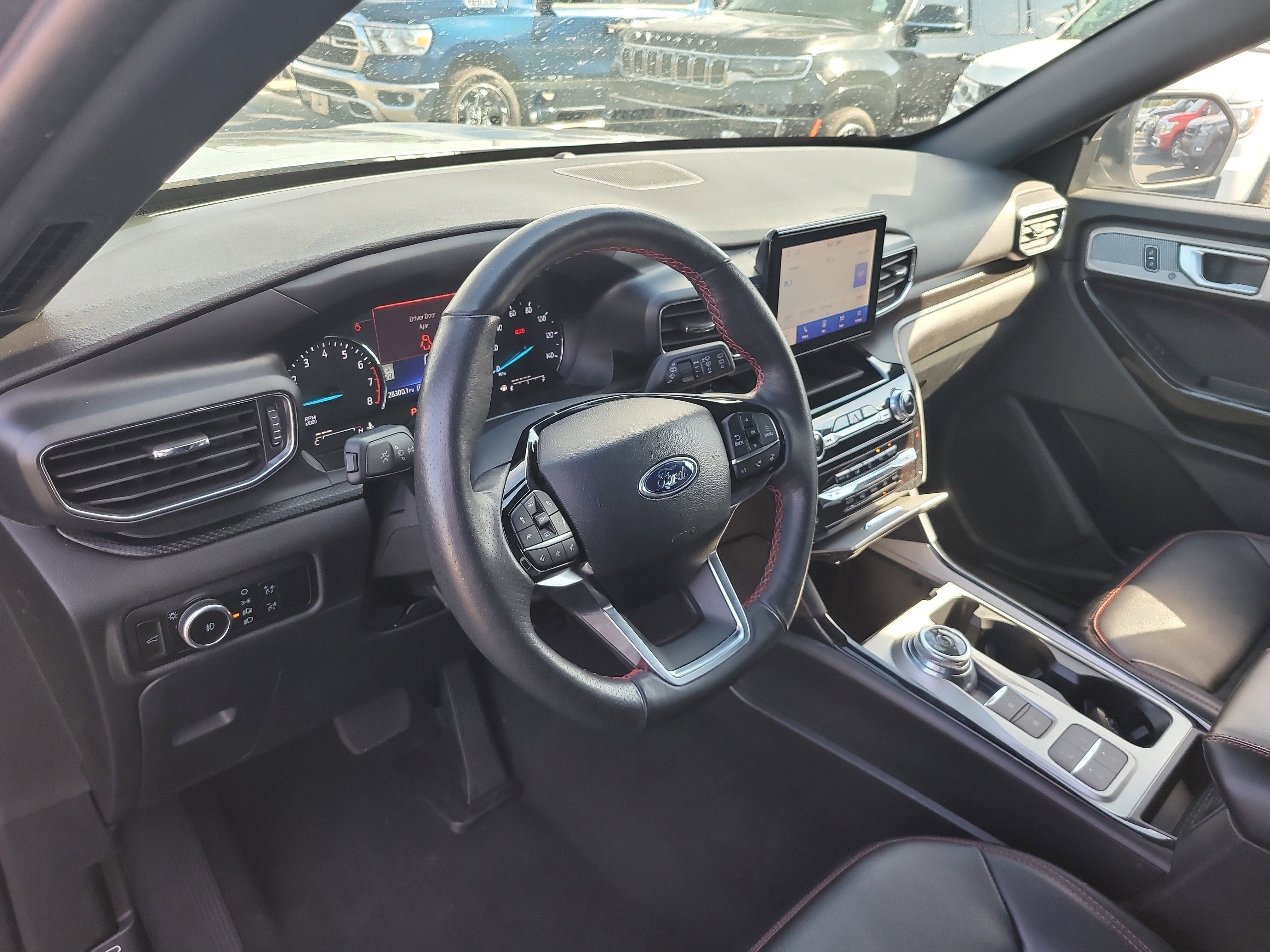 2024 Ford Explorer ST-Line
