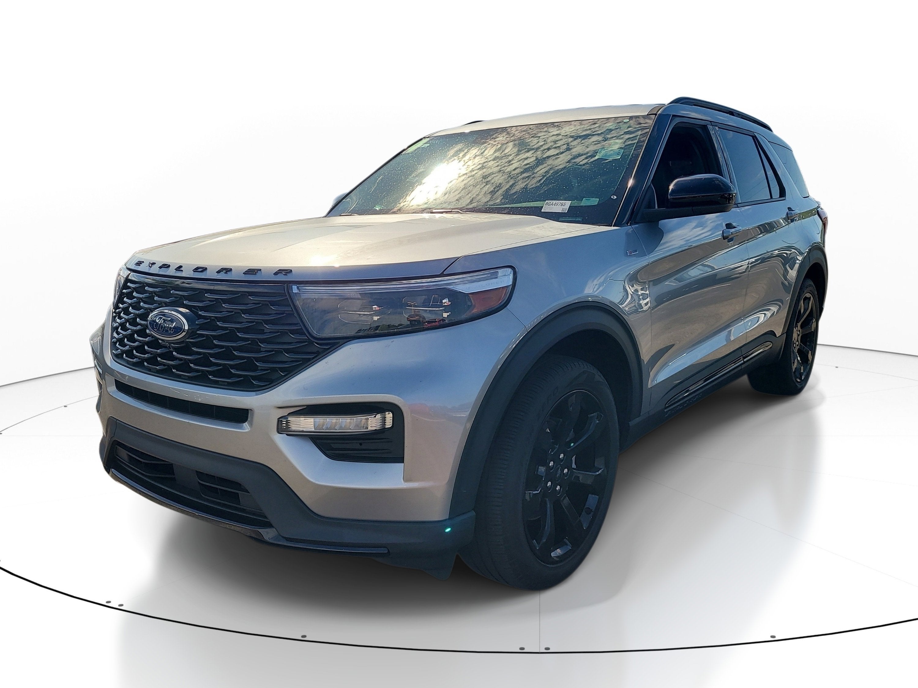 2024 Ford Explorer ST-Line
