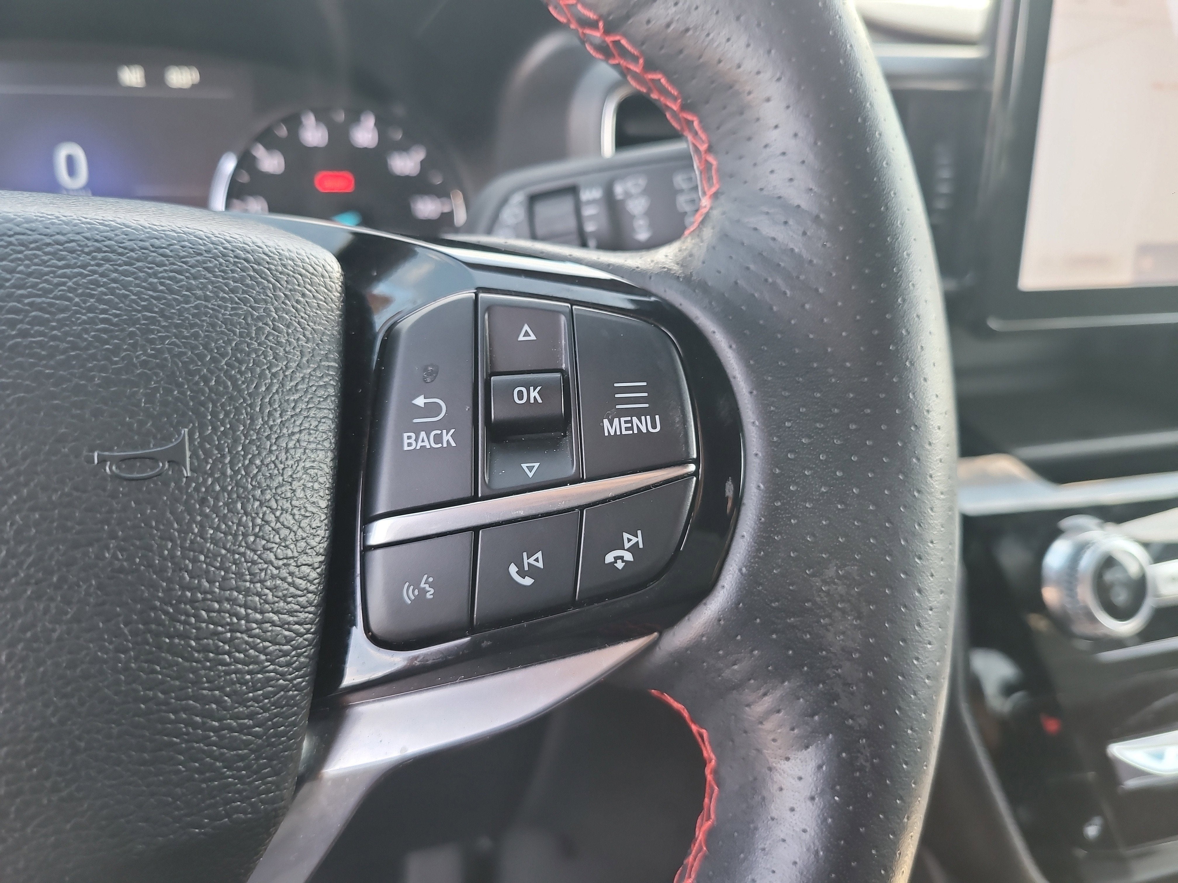 2024 Ford Explorer ST-Line
