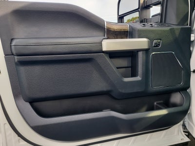 2022 Ford Super Duty F-250 SRW LARIAT