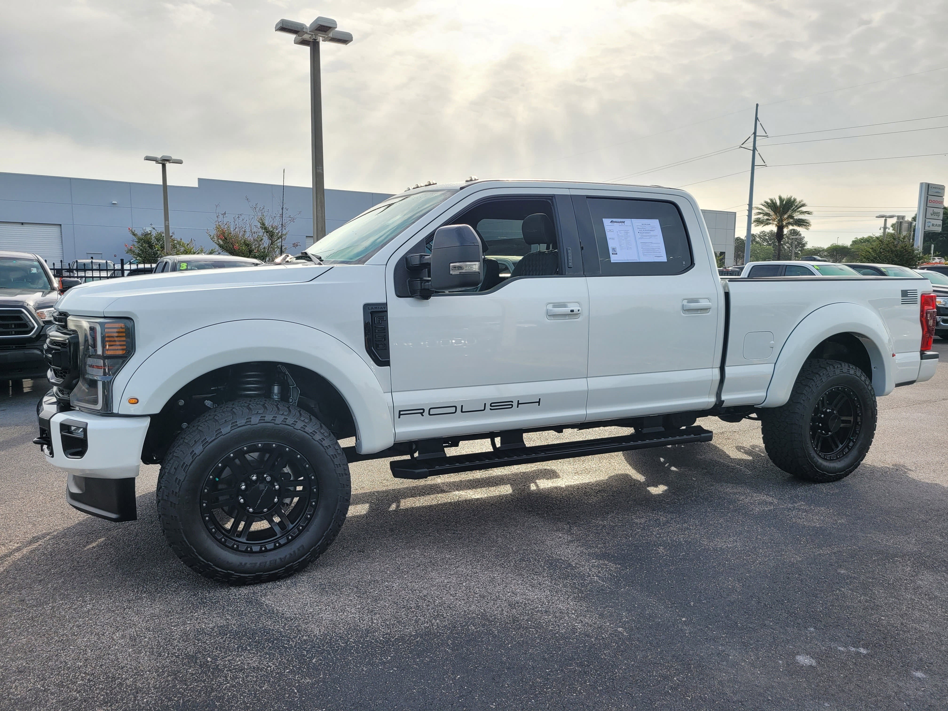 2022 Ford Super Duty F-250 SRW LARIAT