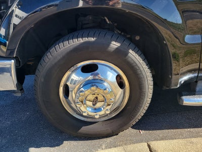 2009 Ford Super Duty F-350 DRW Lariat