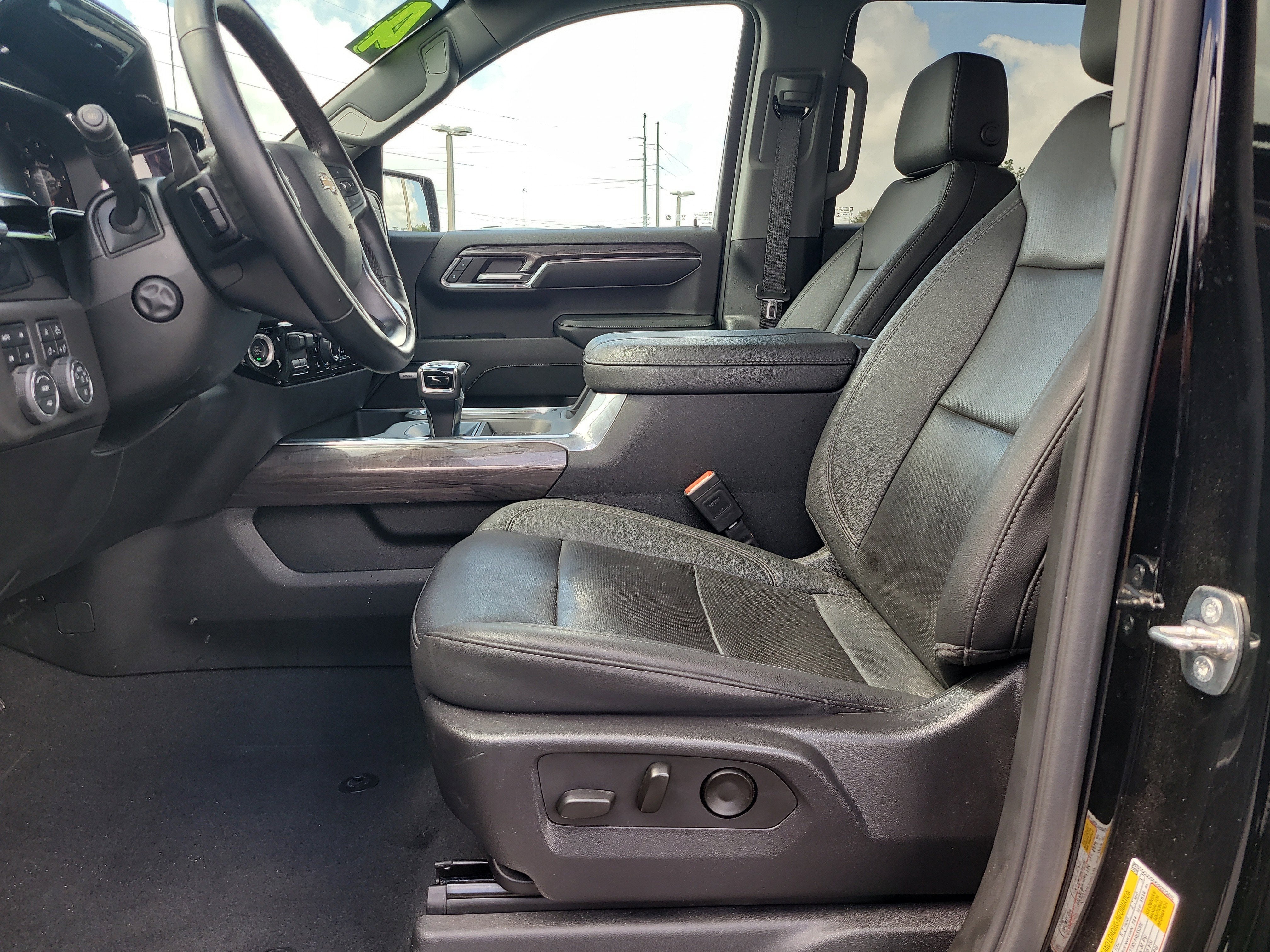 2024 Chevrolet Silverado 1500 LTZ