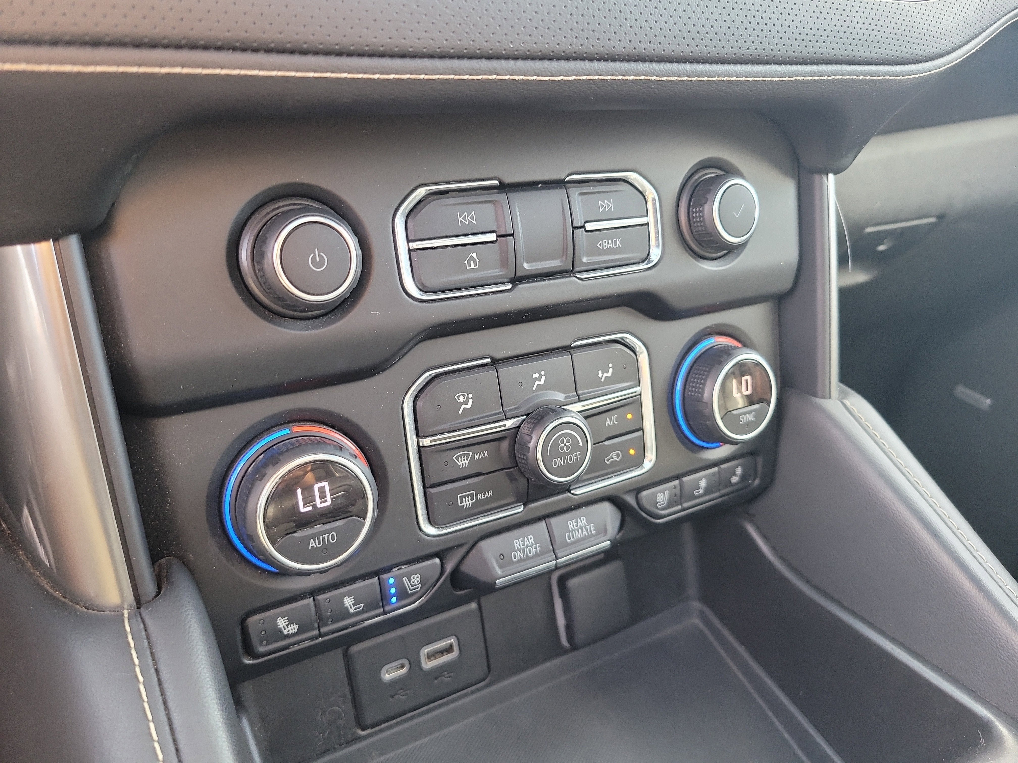 2021 Chevrolet Suburban Premier