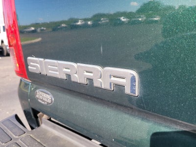 2004 GMC Sierra 2500HD SLE