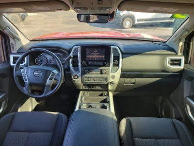2023 Nissan Titan SV