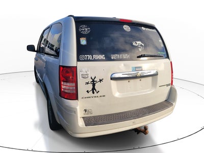 2010 Chrysler Town & Country Touring