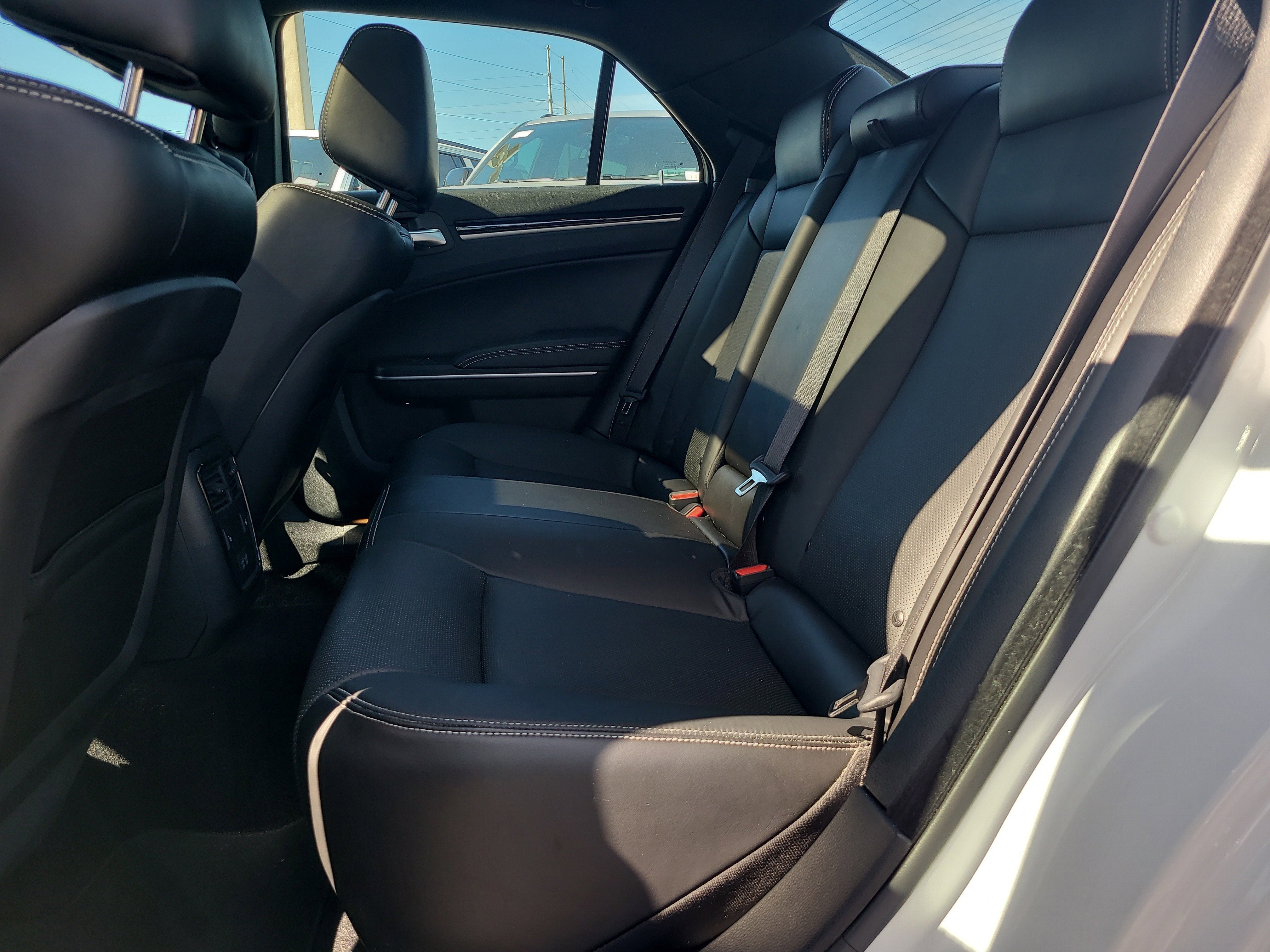 2023 Chrysler 300 300S