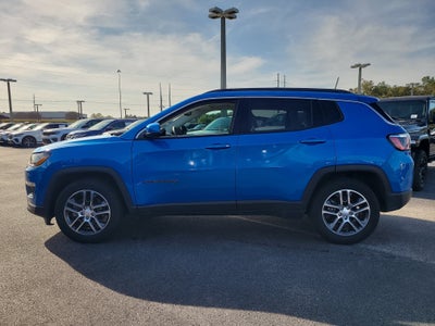 2019 Jeep Compass Latitude with Sun/Wheel Pkg