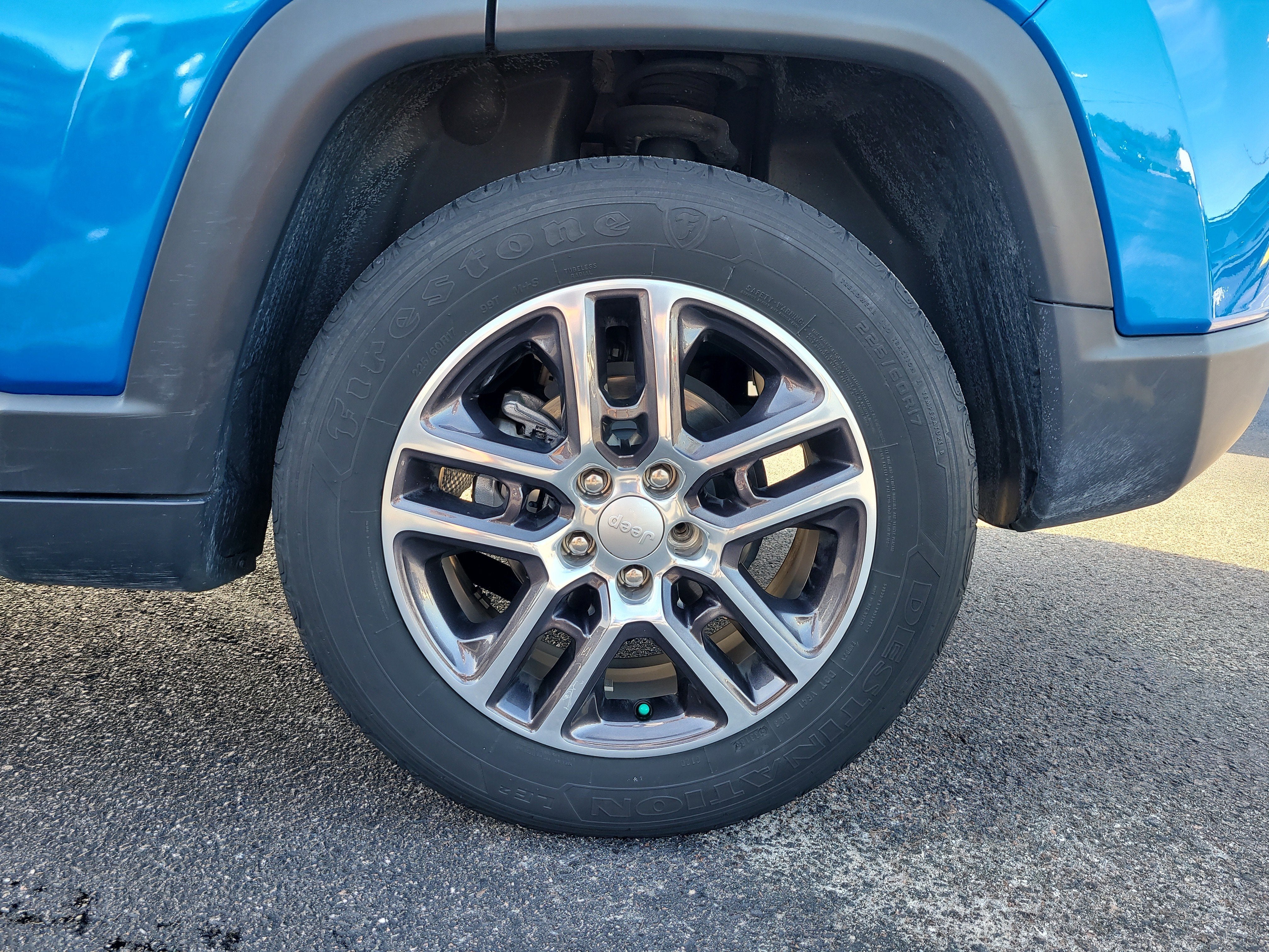 2019 Jeep Compass Latitude with Sun/Wheel Pkg