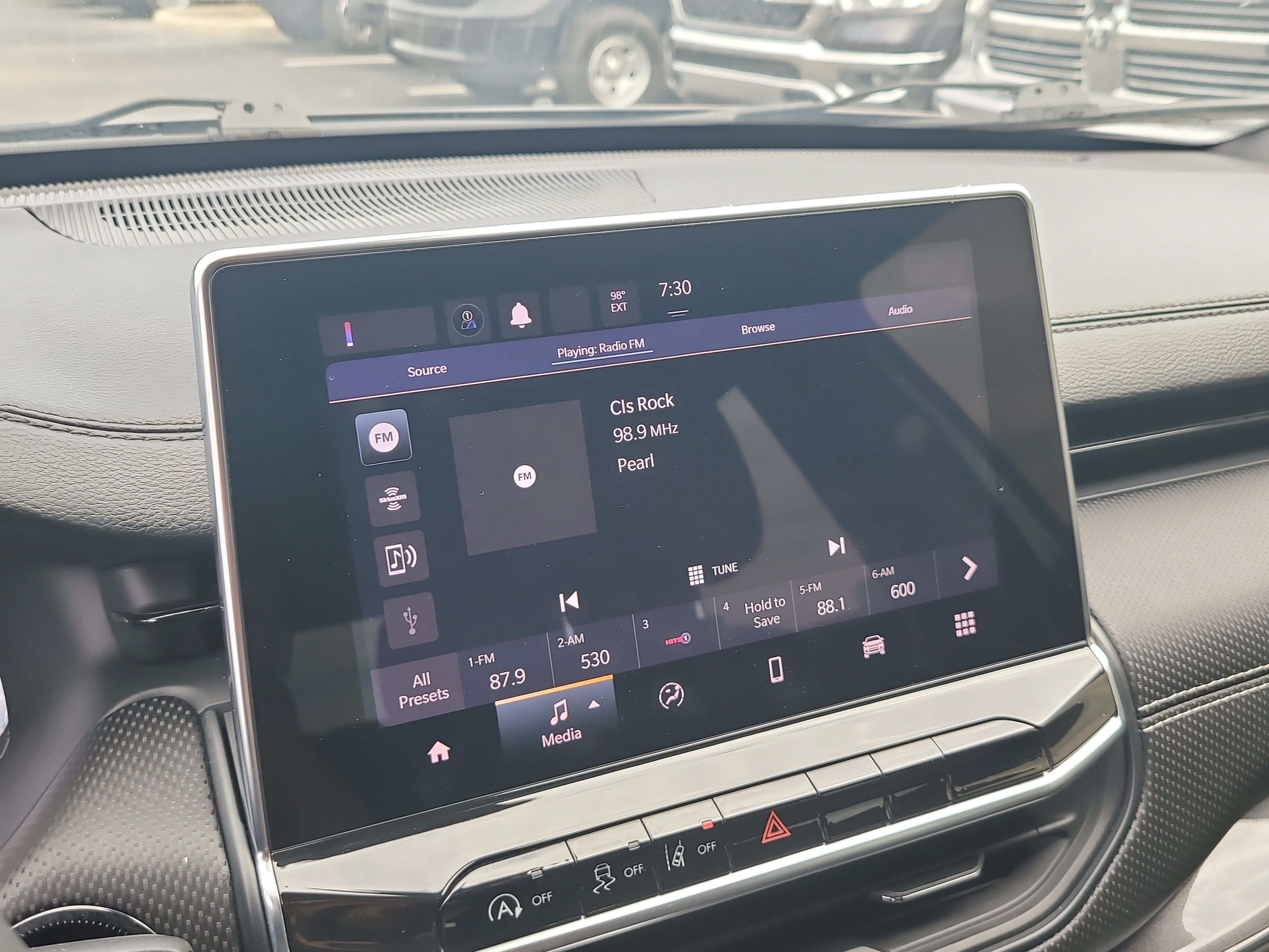 2023 Jeep Compass Altitude