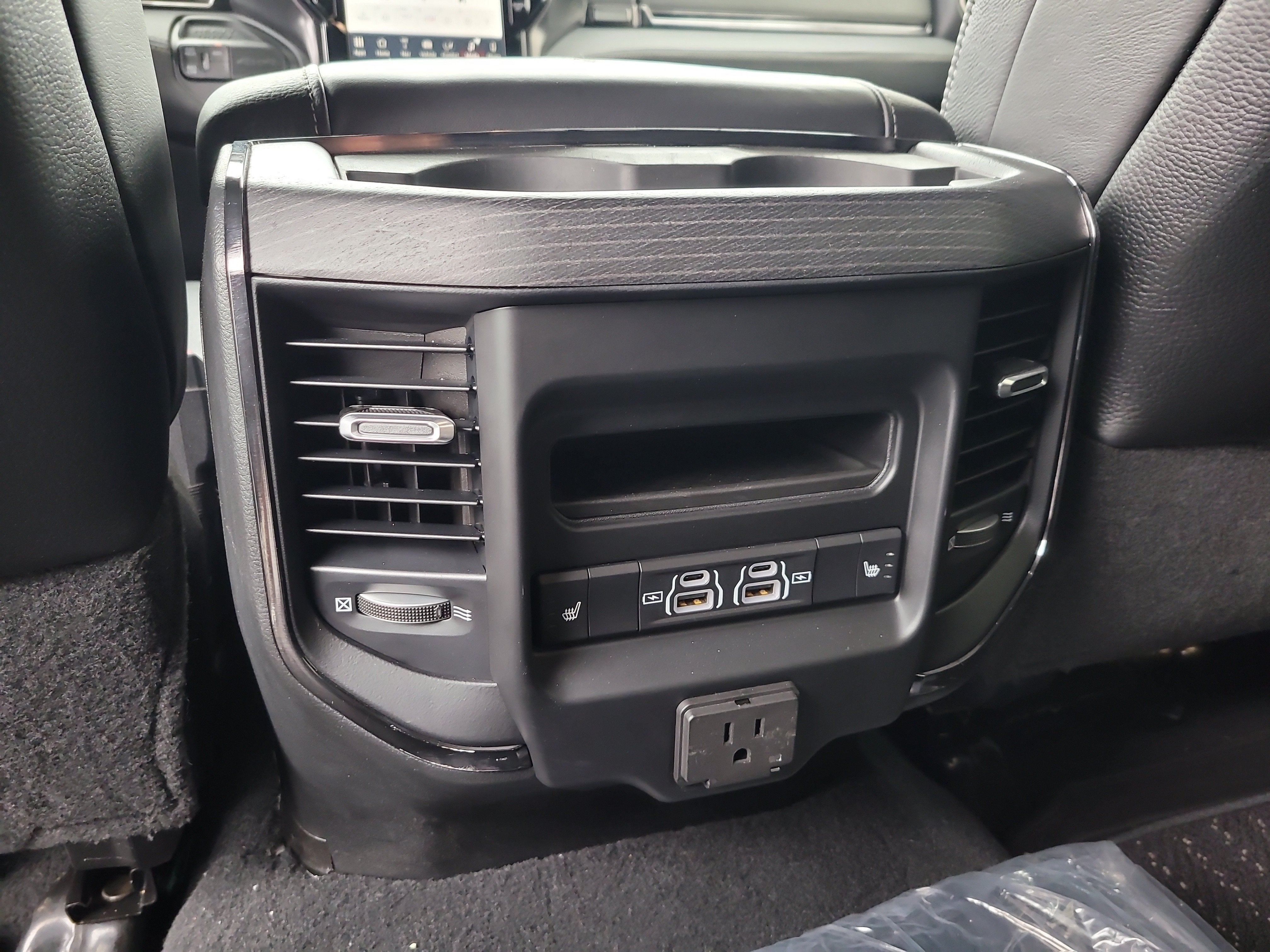 2023 RAM 3500 Limited