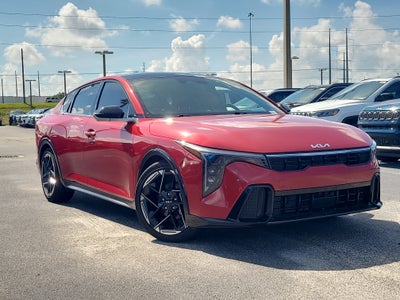 2025 Kia K4 GT-Line