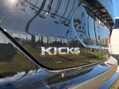 2024 Nissan Kicks S