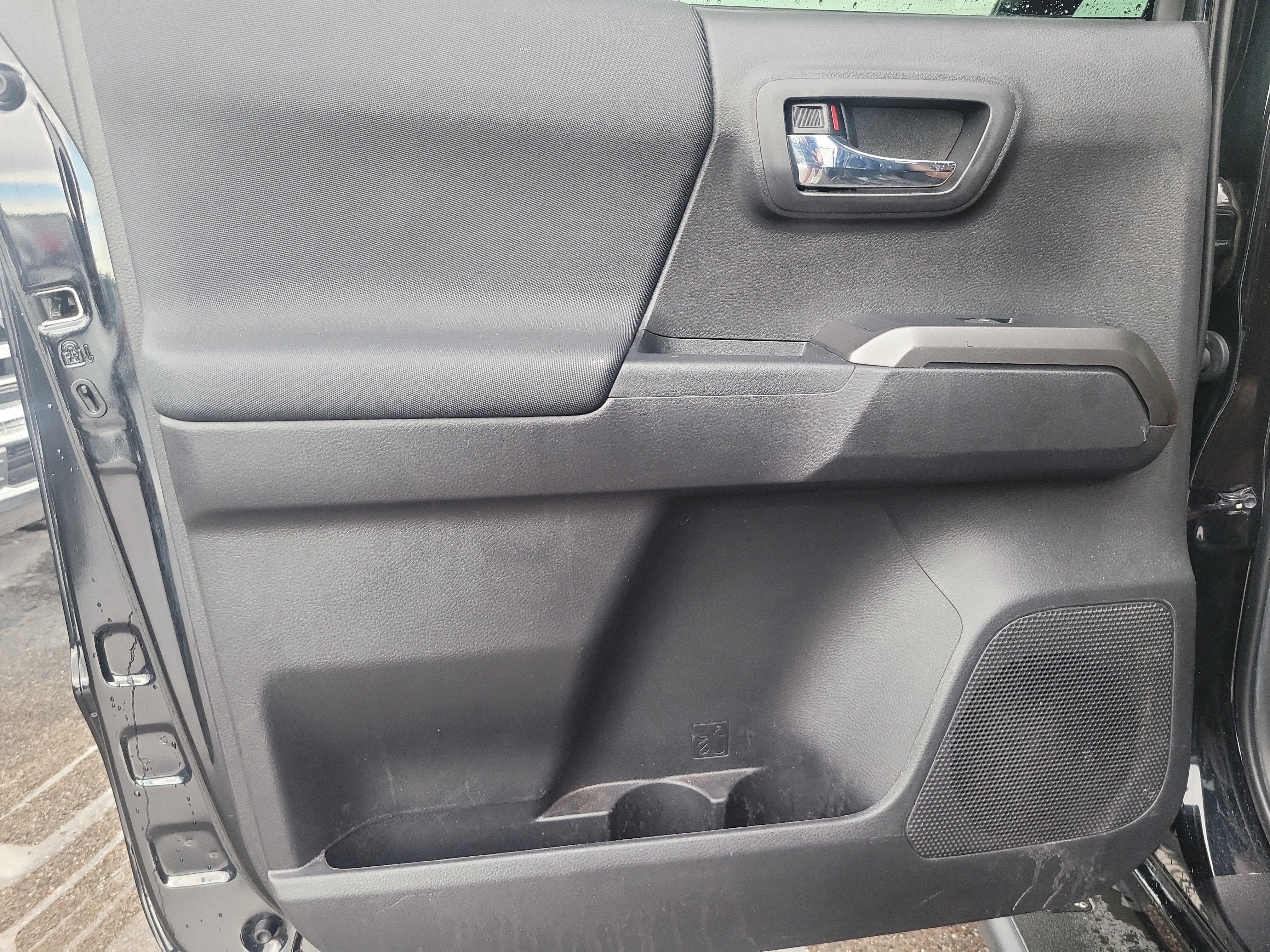 2022 Toyota Tacoma 2WD SR5
