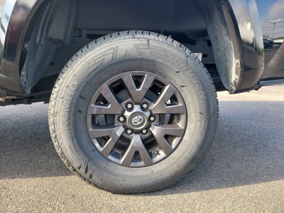 2023 Toyota Tacoma 4WD SR5