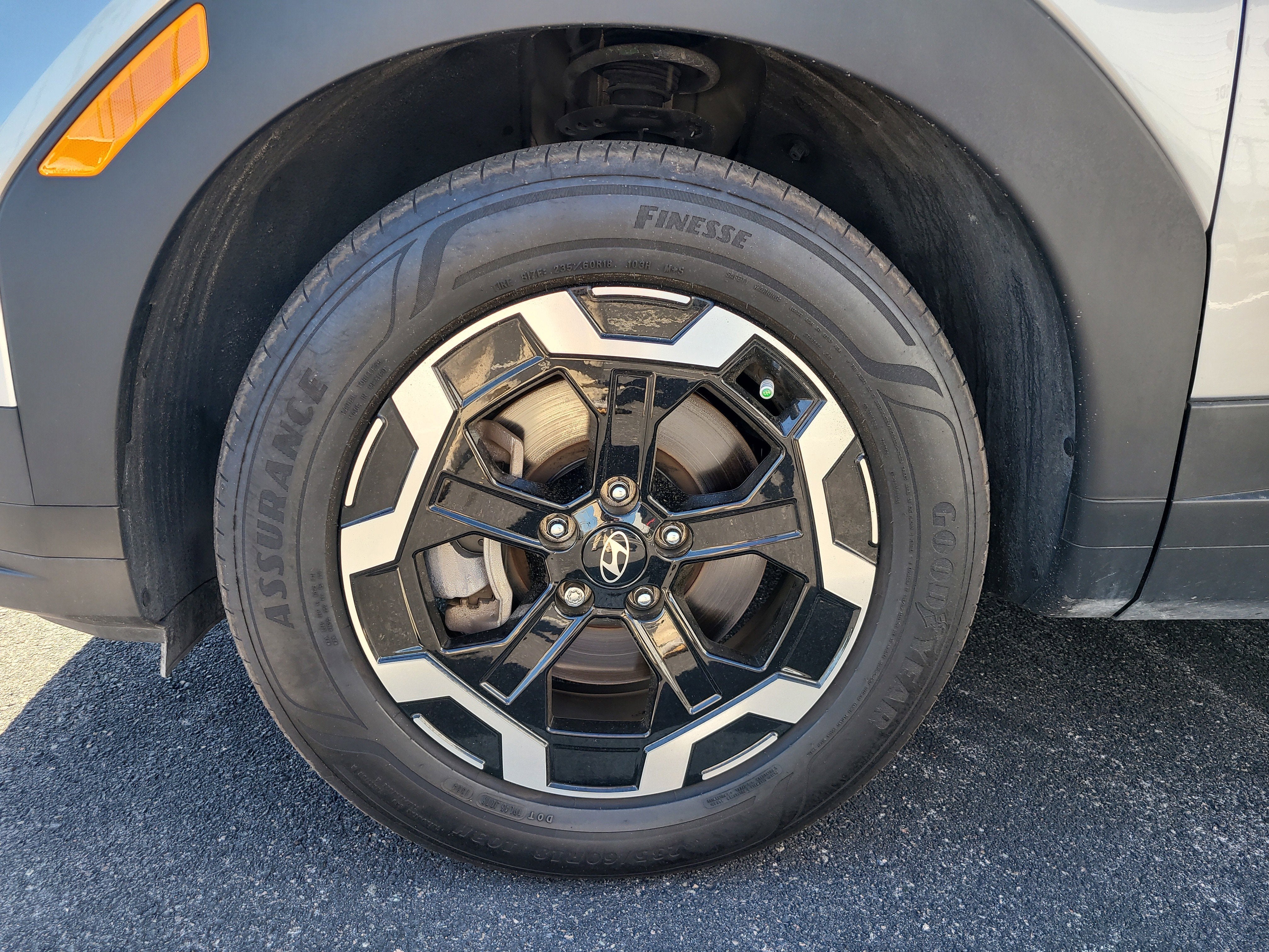 2024 Hyundai Santa Fe SE