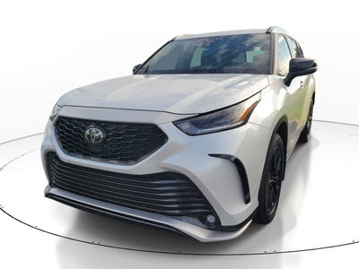 2025 Toyota Highlander LE