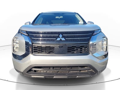 2024 Mitsubishi Outlander ES