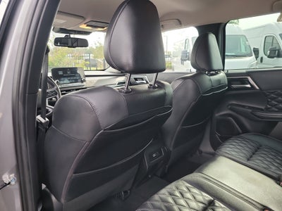 2022 Mitsubishi Outlander SEL