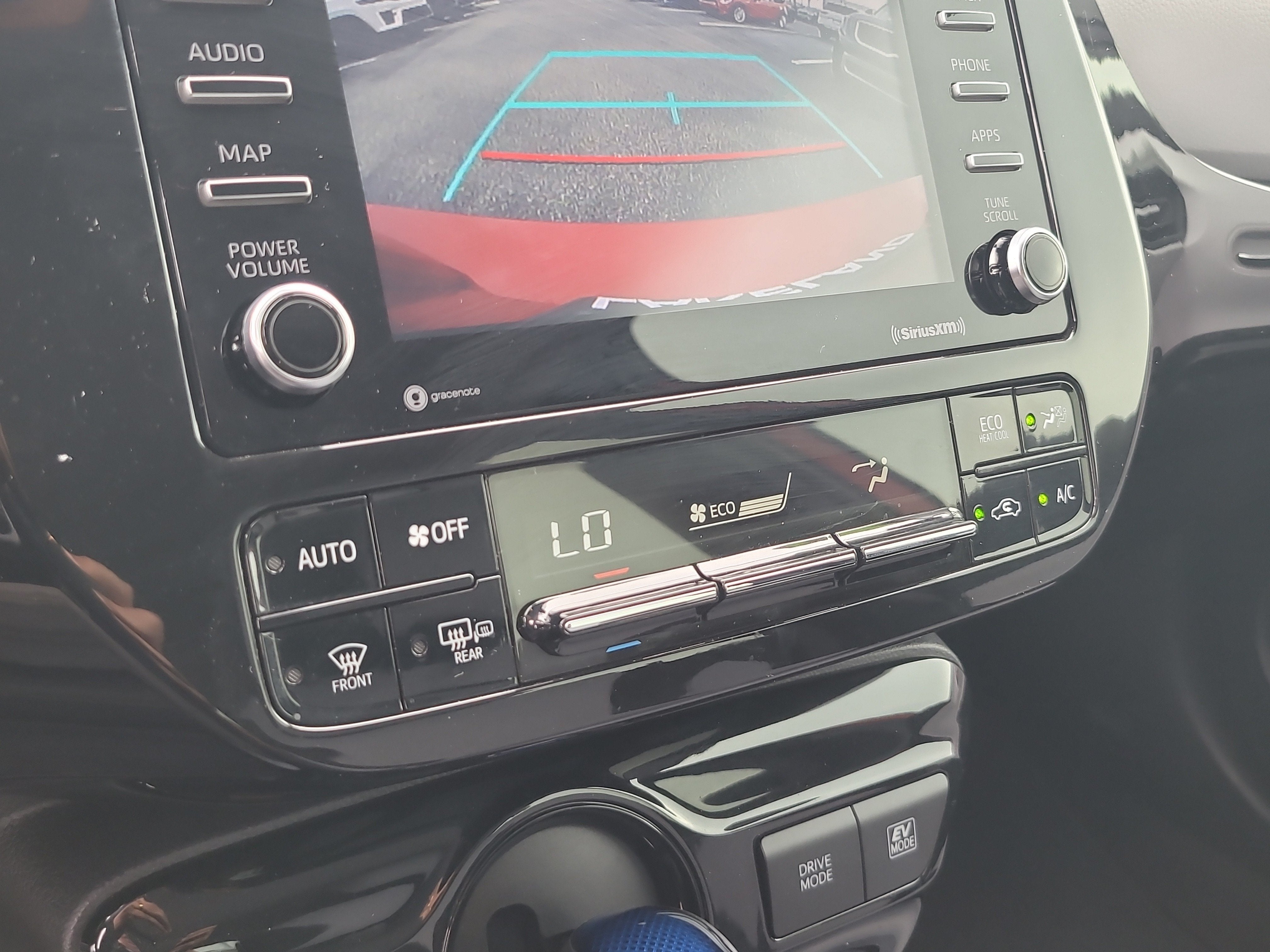 2022 Toyota Prius L Eco