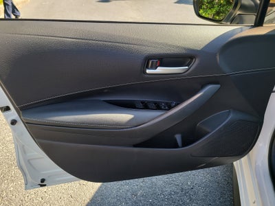 2022 Toyota Corolla Hatchback SE