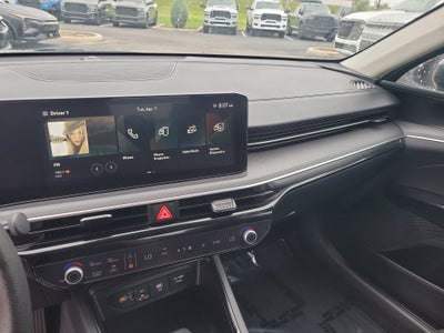 2025 Kia K5 LXS