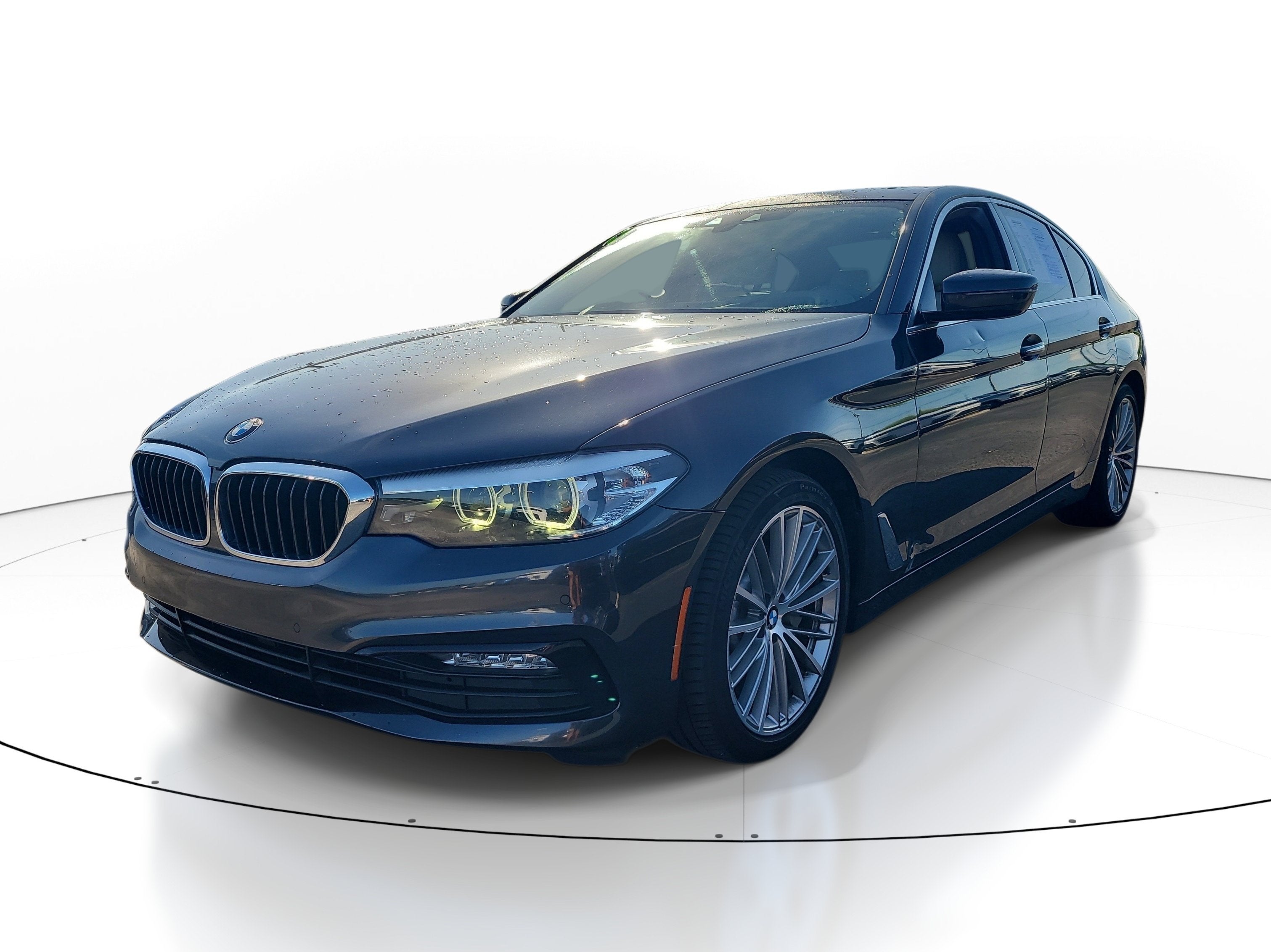 2018 BMW 5 Series 540i
