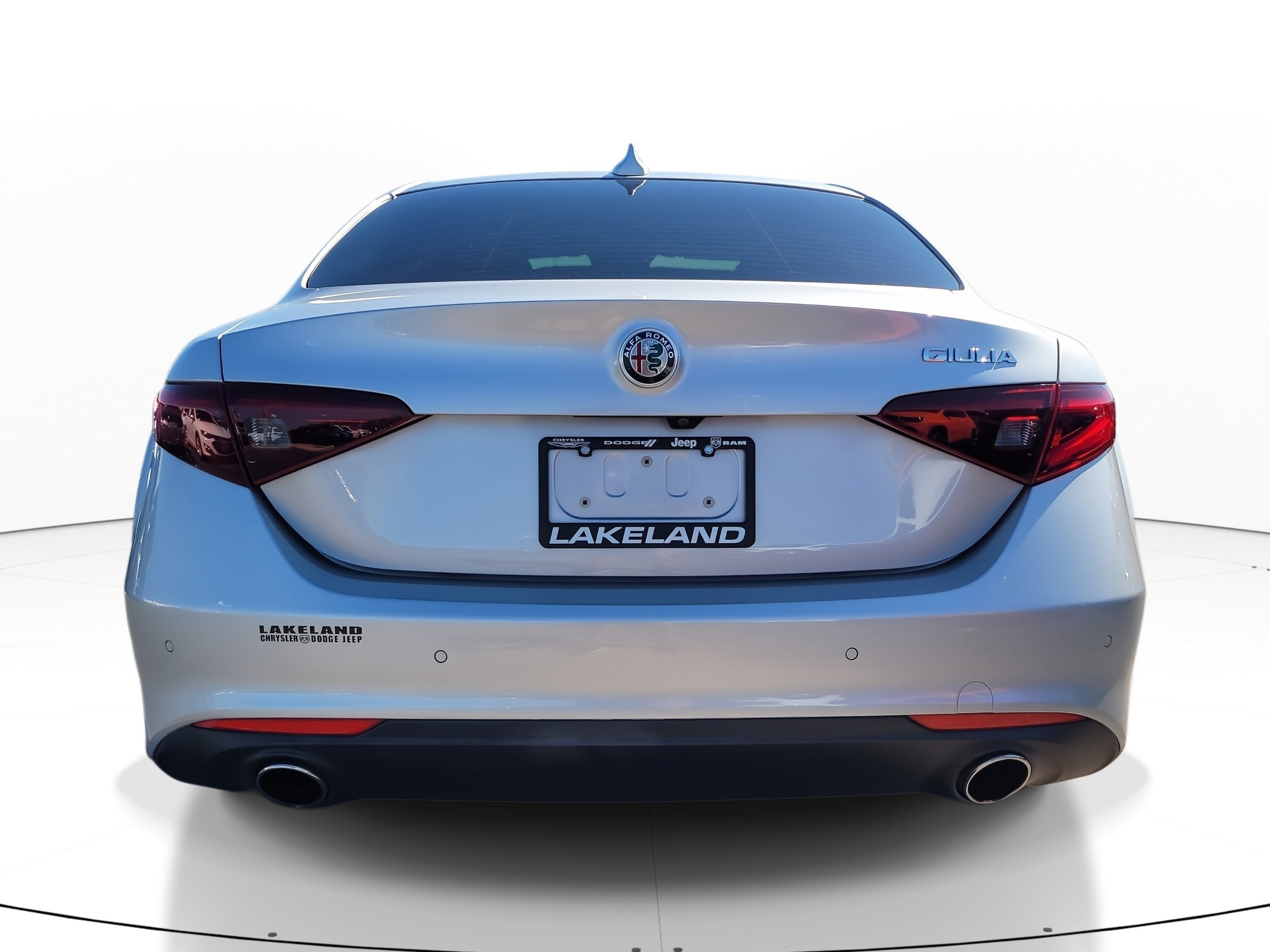 2021 Alfa Romeo Giulia Base