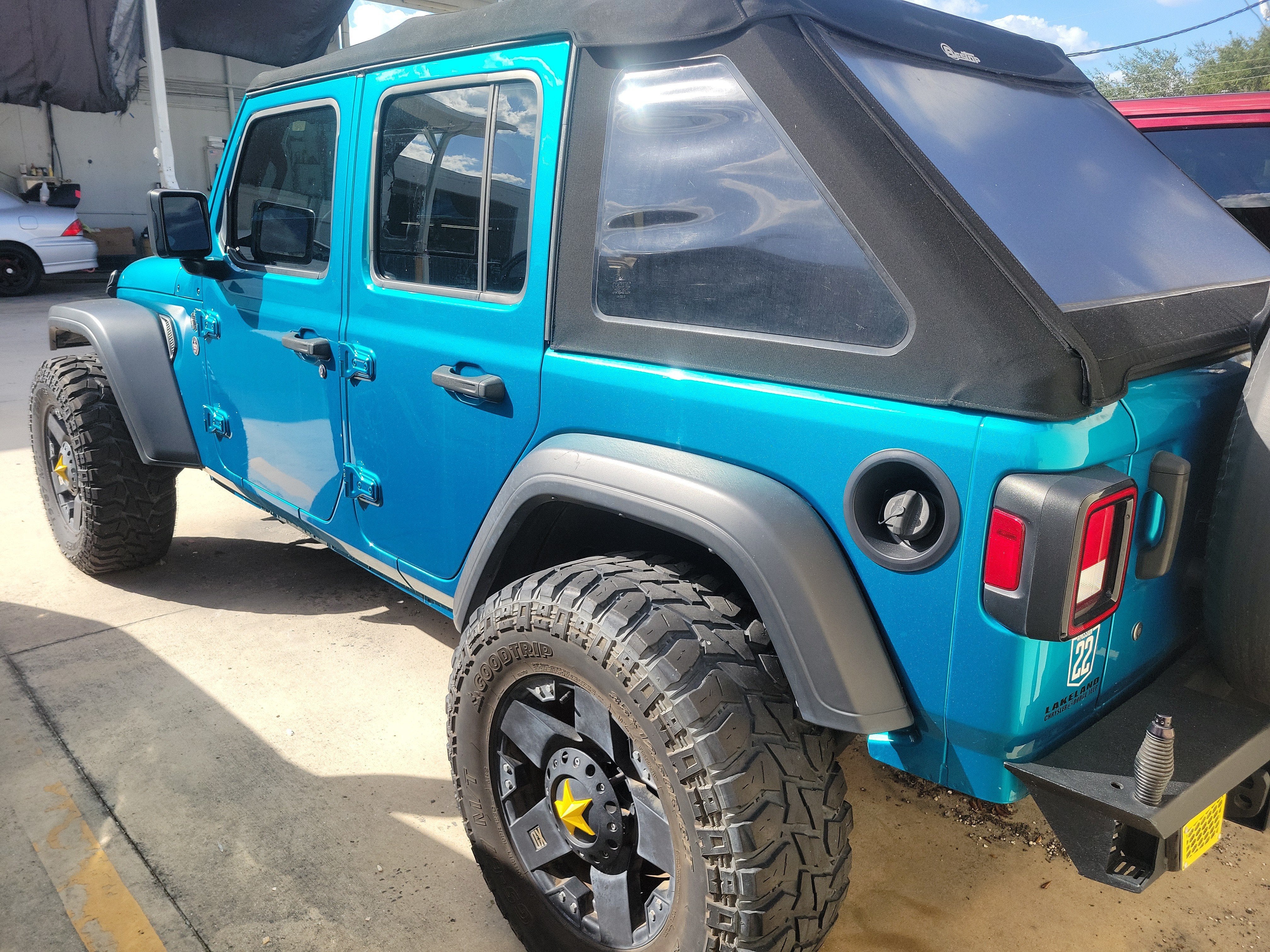 2024 Jeep Wrangler Sport