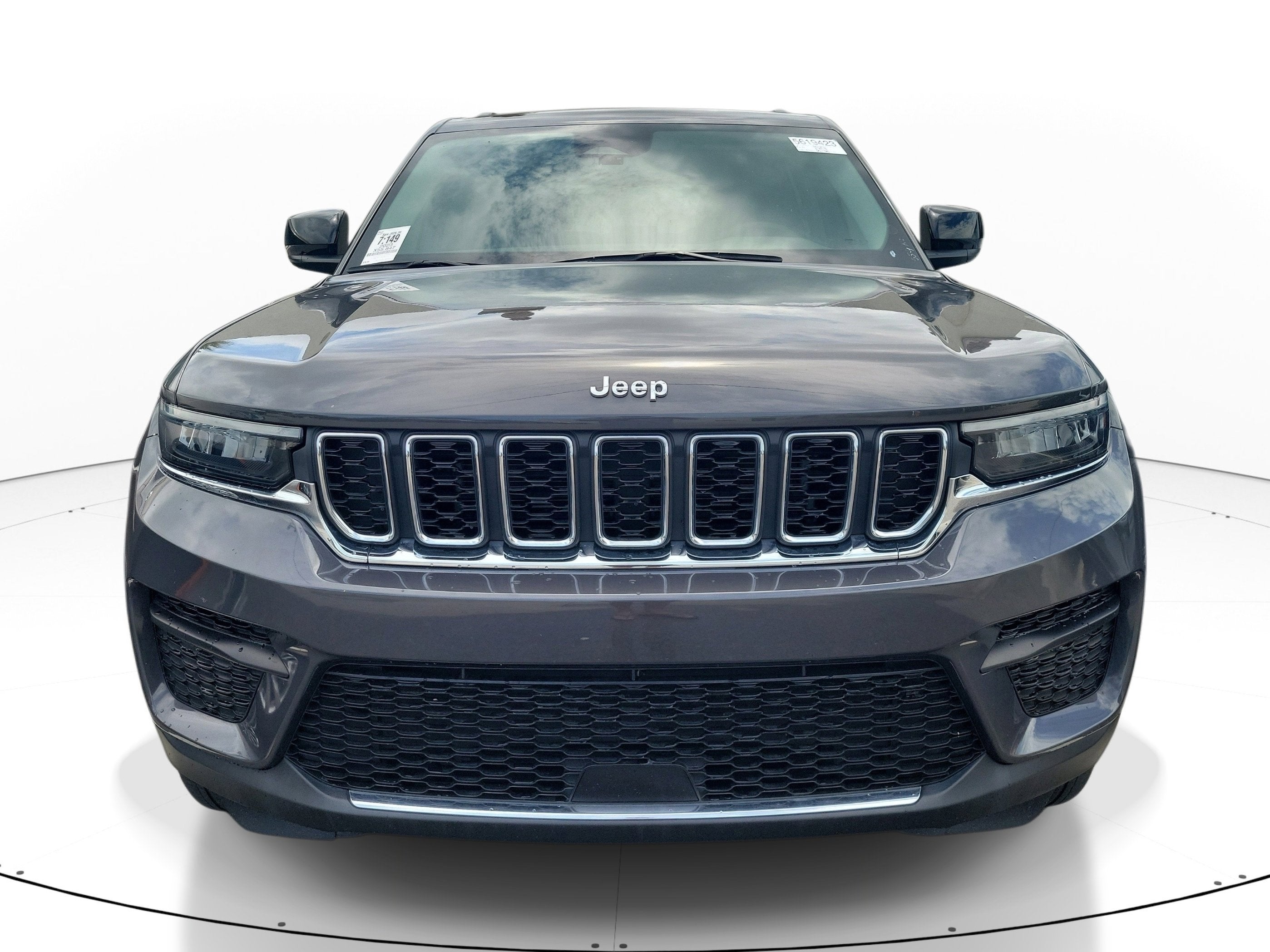 2023 Jeep Grand Cherokee Laredo