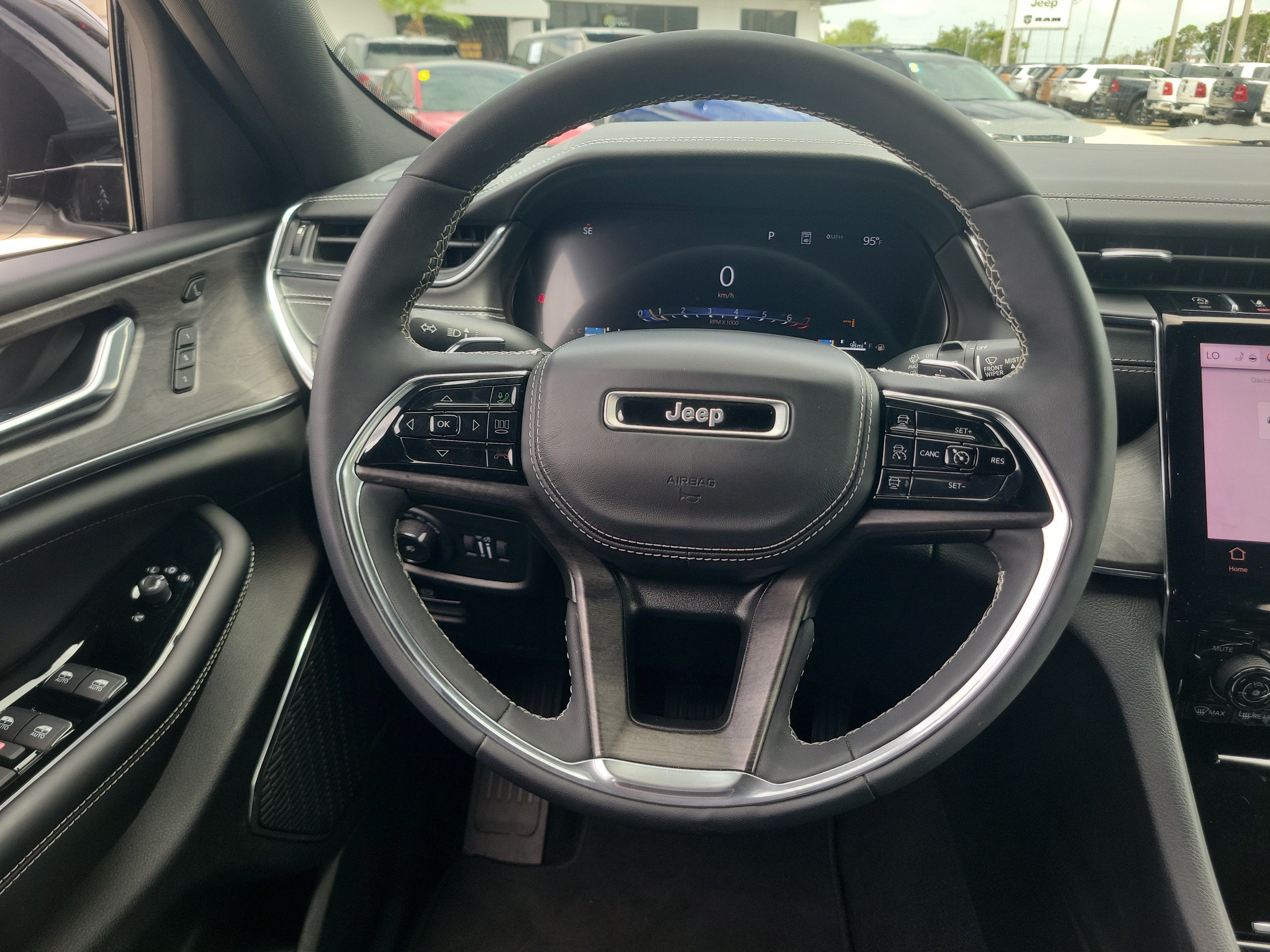 2024 Jeep Grand Cherokee Overland