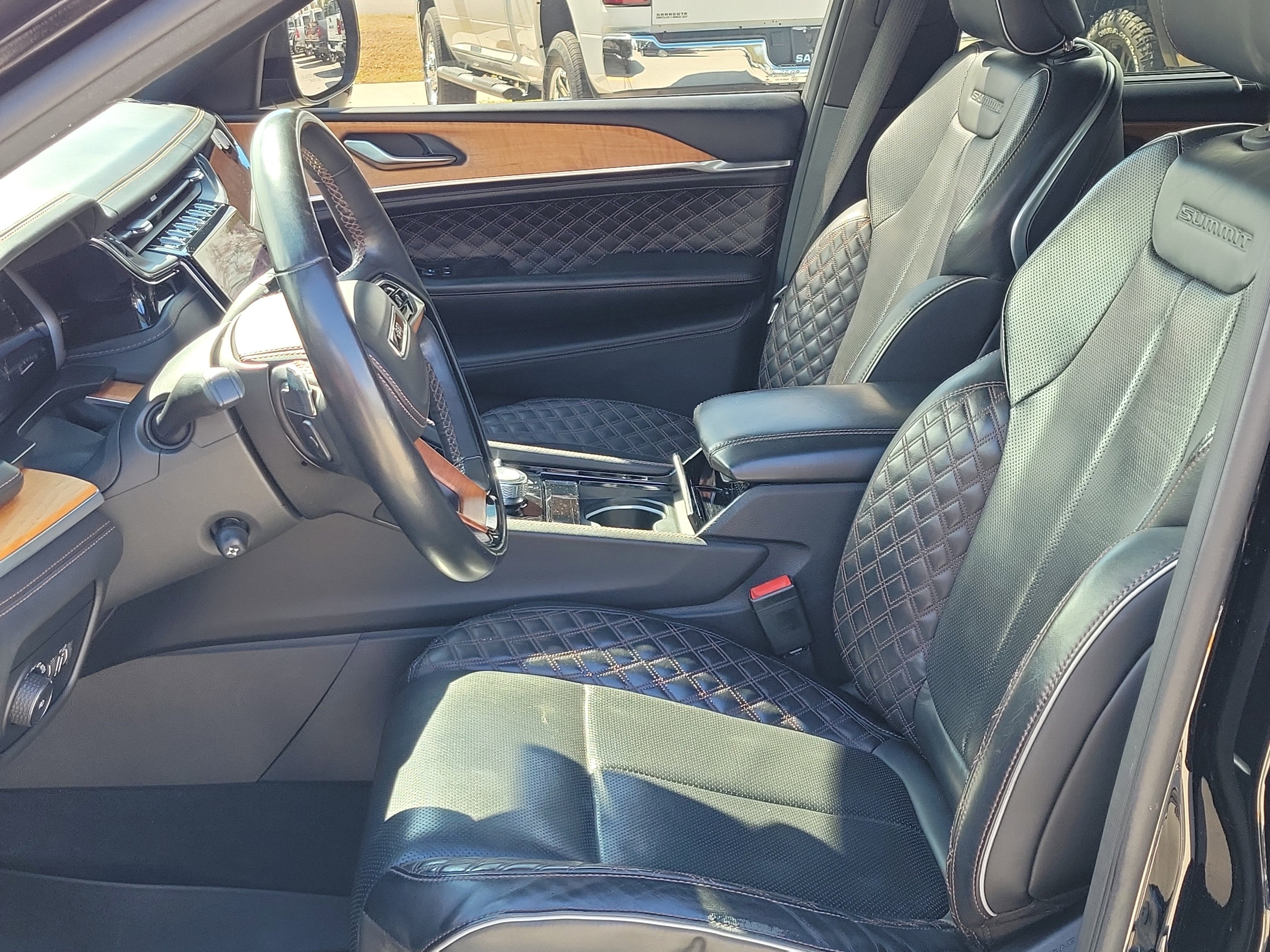 2022 Jeep Grand Cherokee L Summit Reserve