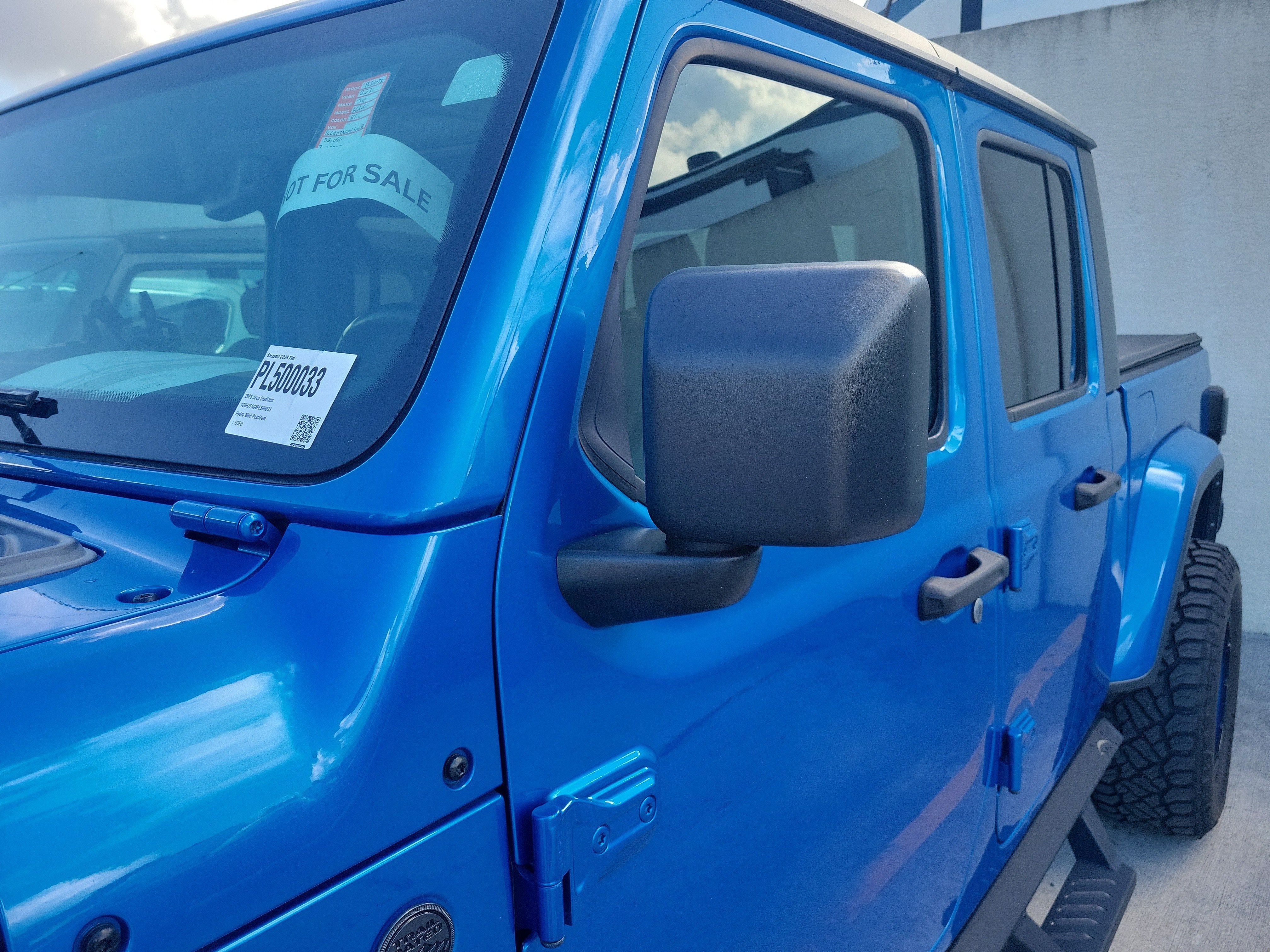2023 Jeep Gladiator Sport S
