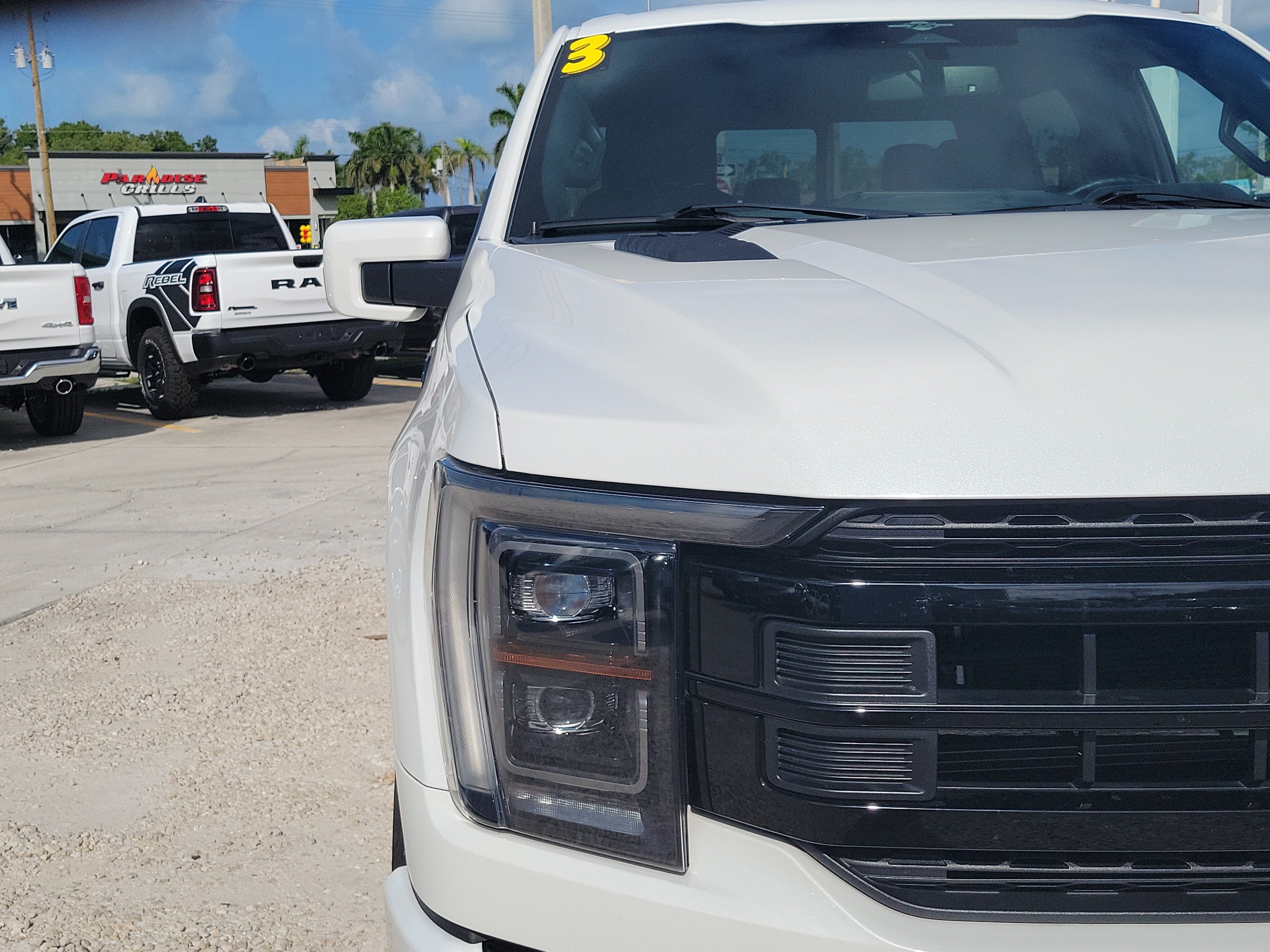 2023 Ford F-150 LARIAT