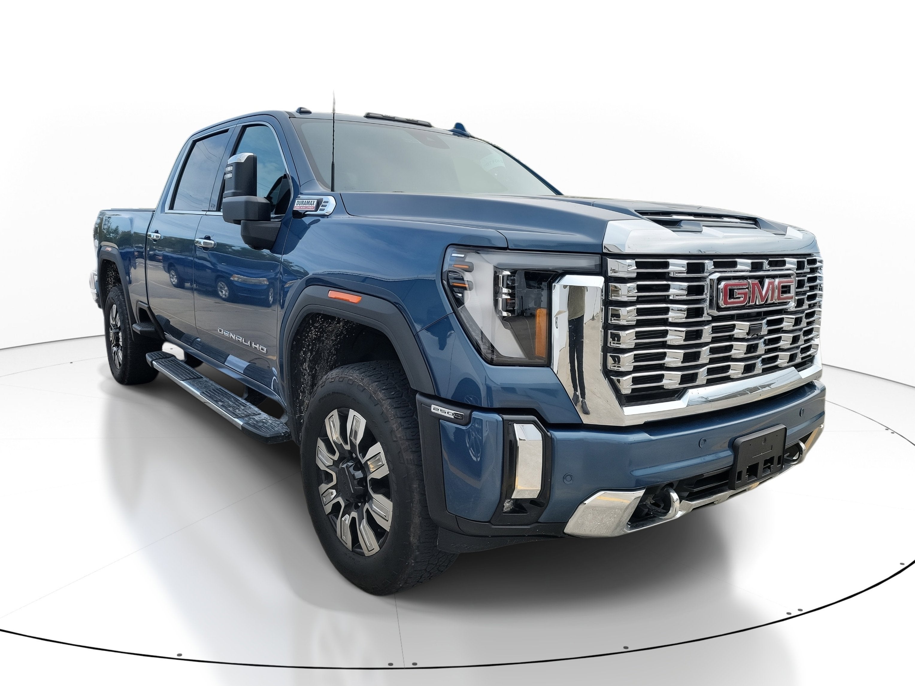 2024 GMC Sierra 2500HD Denali