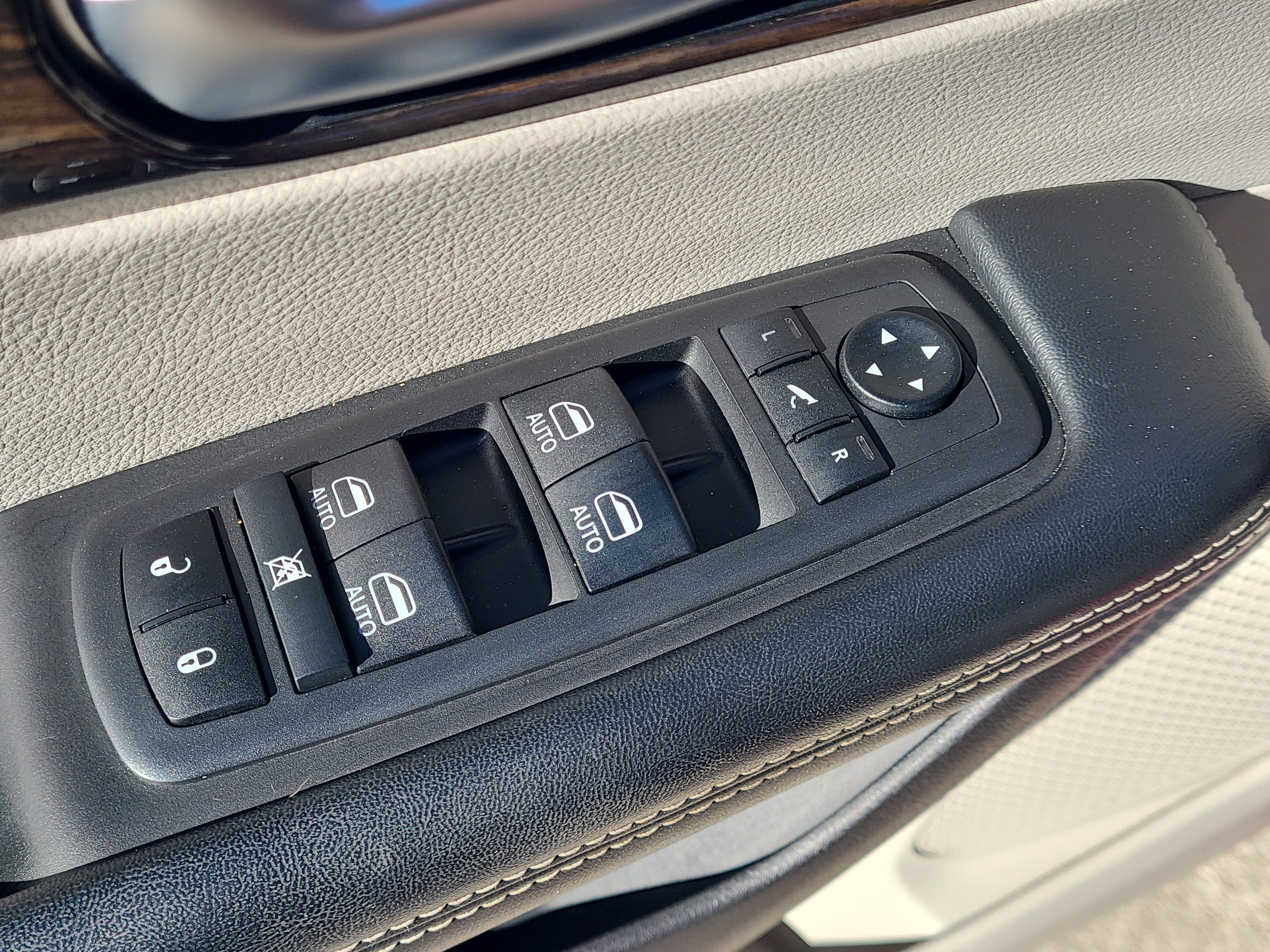 2021 Chrysler Pacifica Hybrid Limited