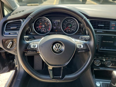 2017 Volkswagen Golf S