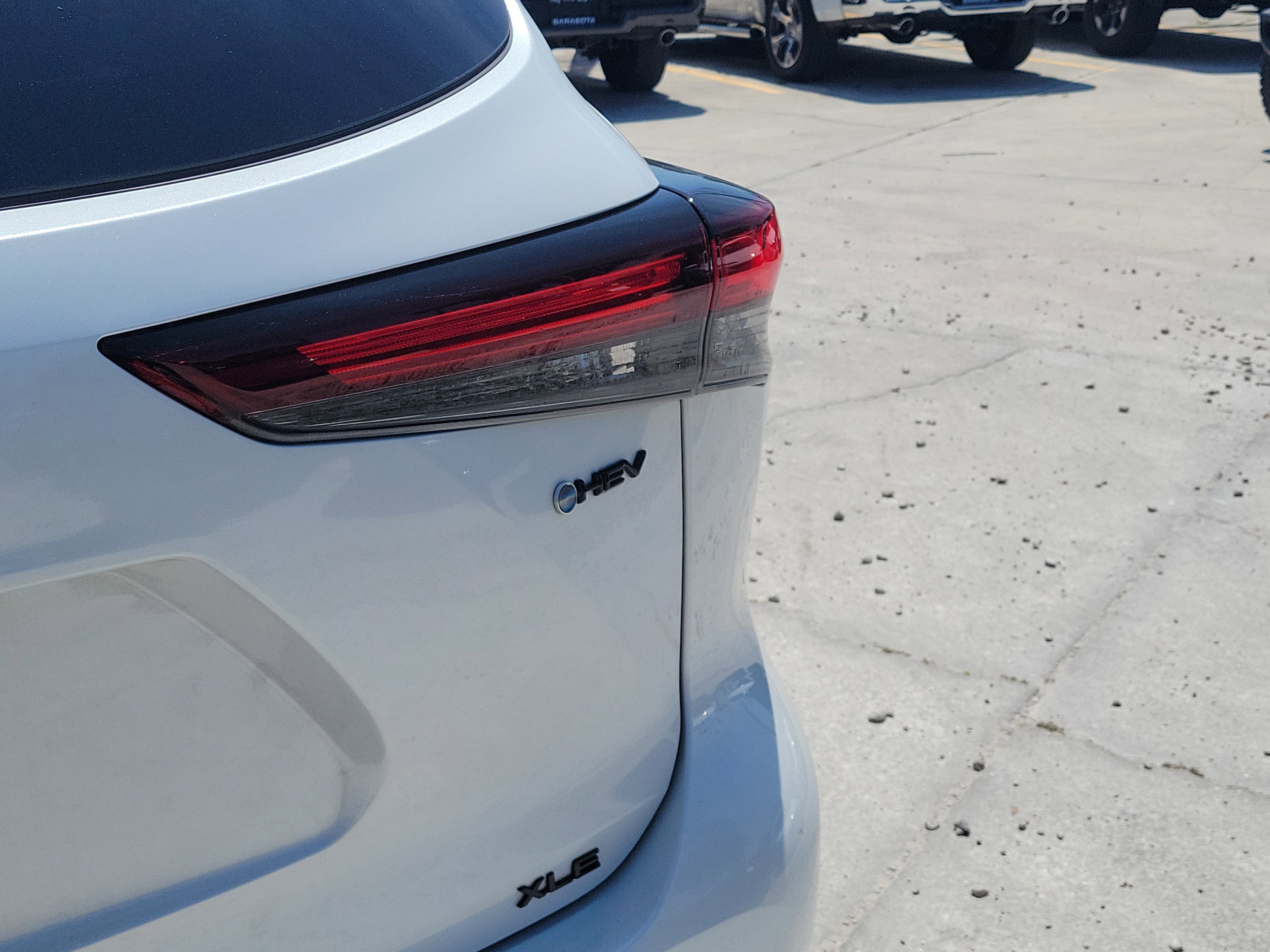 2025 Toyota Highlander Hybrid XLE