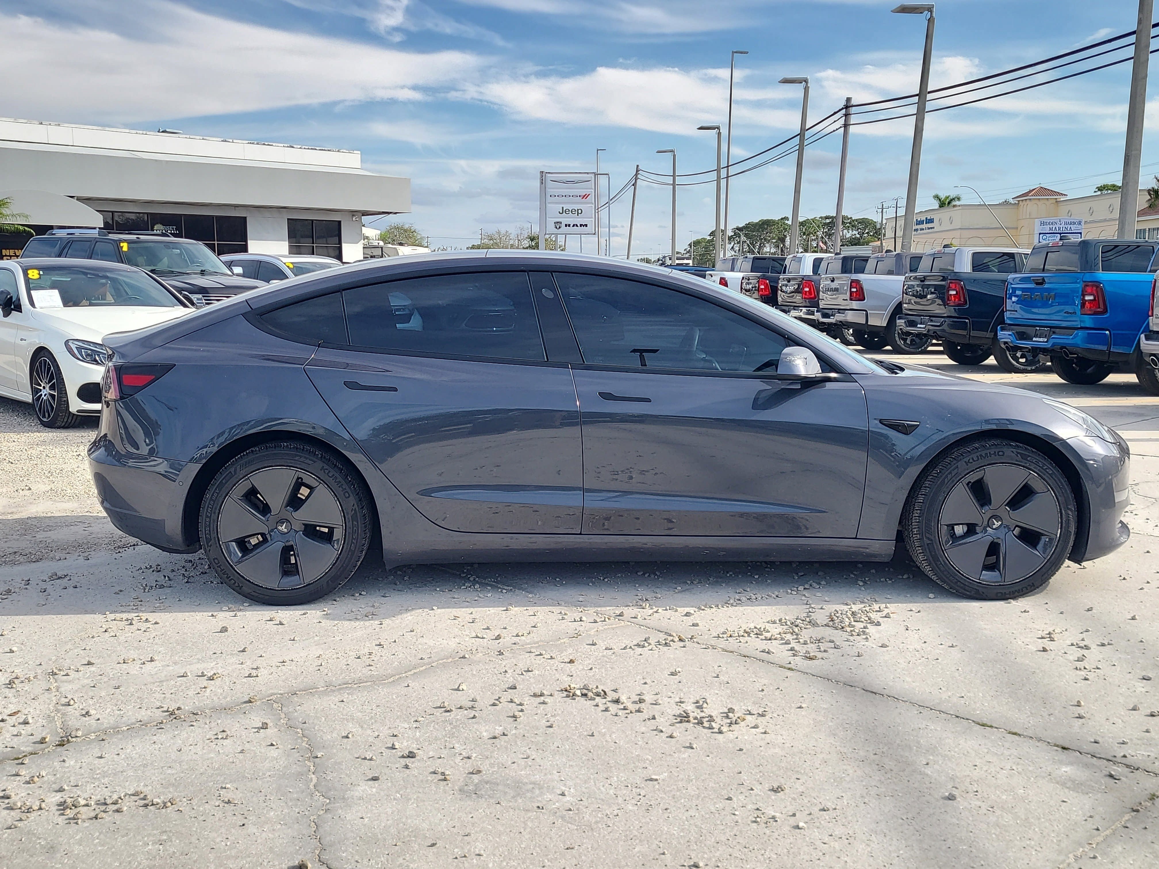 2022 Tesla Model 3 Long Range