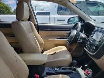 2016 Mitsubishi Outlander GT