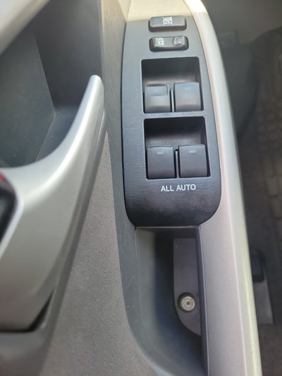 2011 Toyota Prius I