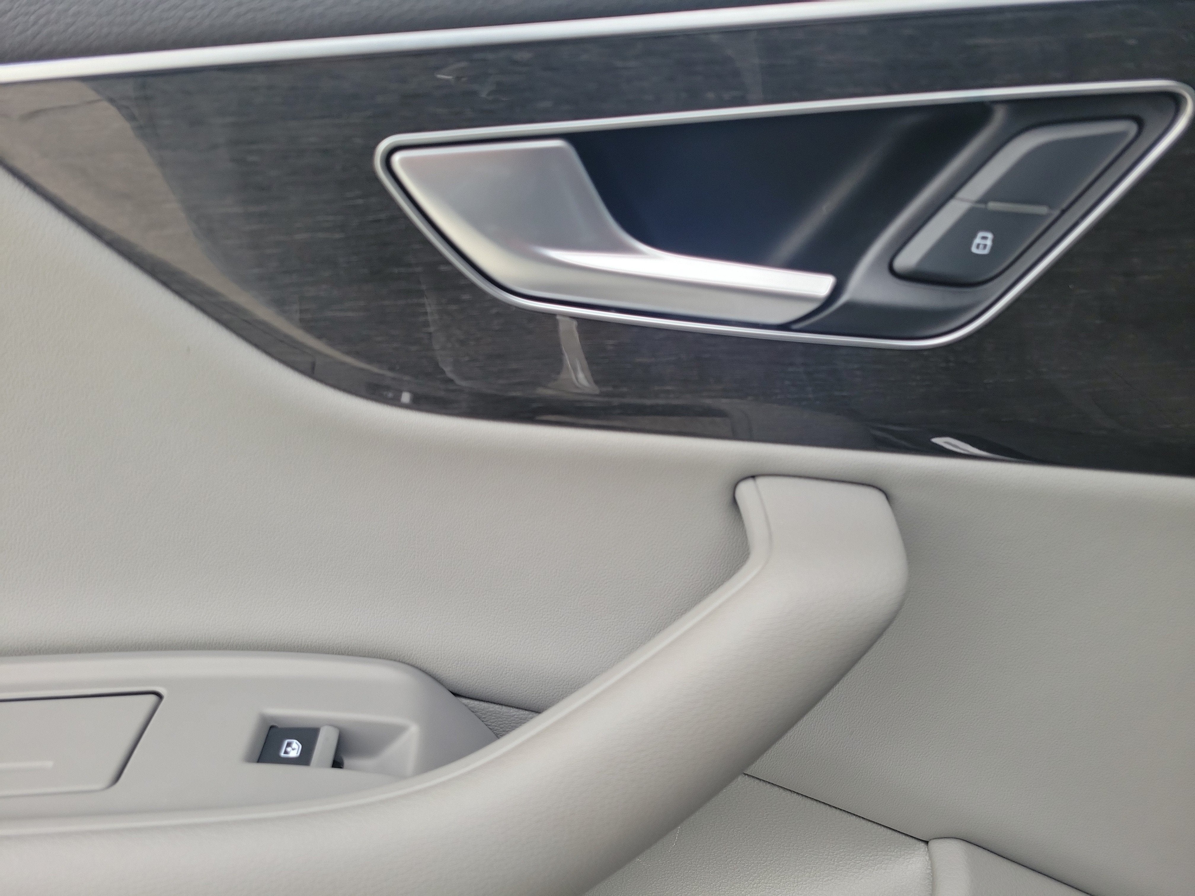 2020 Audi Q7 Premium